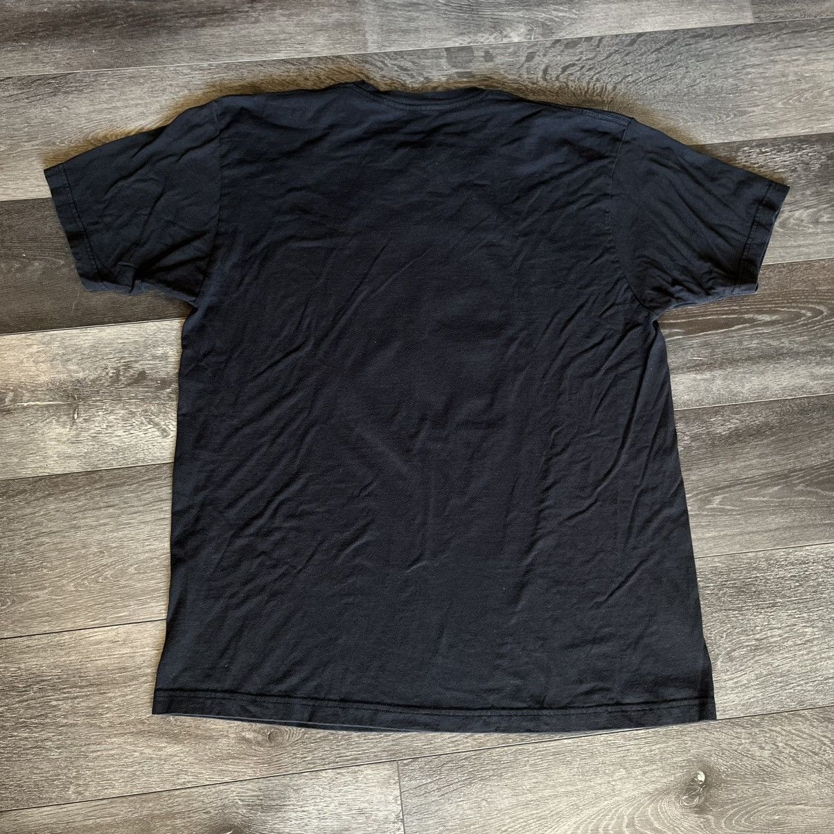 Band Tees Vintage Y2K Queens of the Stone Age Floating Cactus Band Tee Size US XL / EU 56 / 4 - 2 Thumbnail