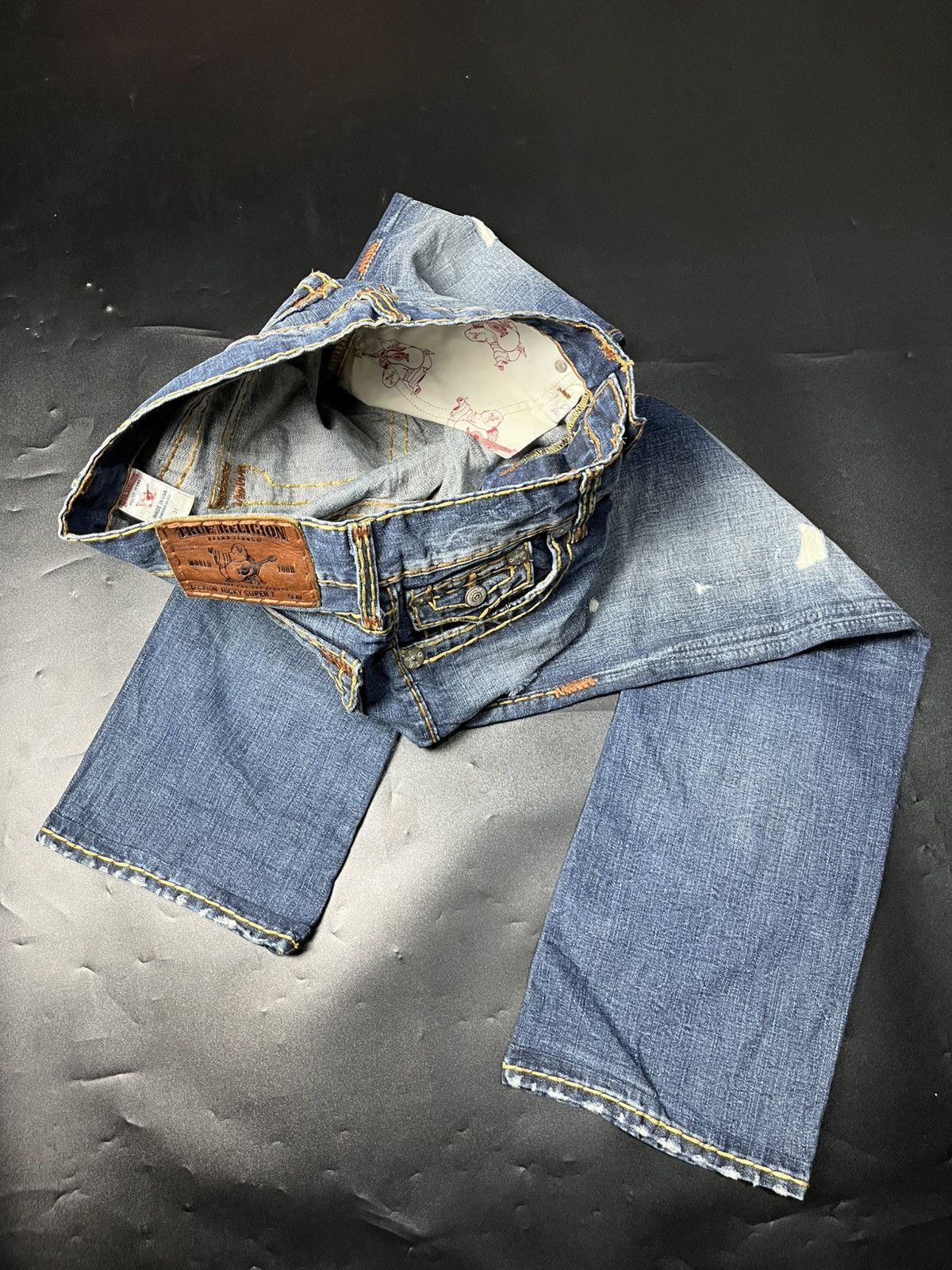 If Six Was Nine TRUE RELIGION TRUE FLARE JEANS Size US 31 - 10 Thumbnail