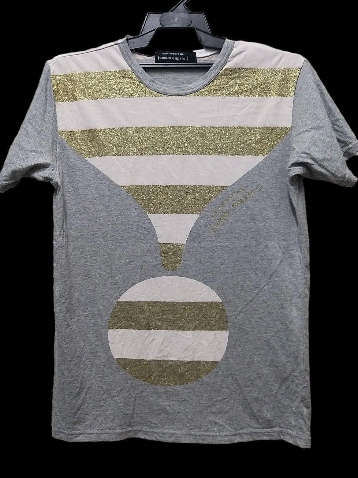 Issey Miyake ICONIC🔥ISSEY MIYAKE MERCIBEAUCOUP JEVOUS ENPRIE T SHIRT Size US M / EU 48-50 / 2 - 1 Thumbnail