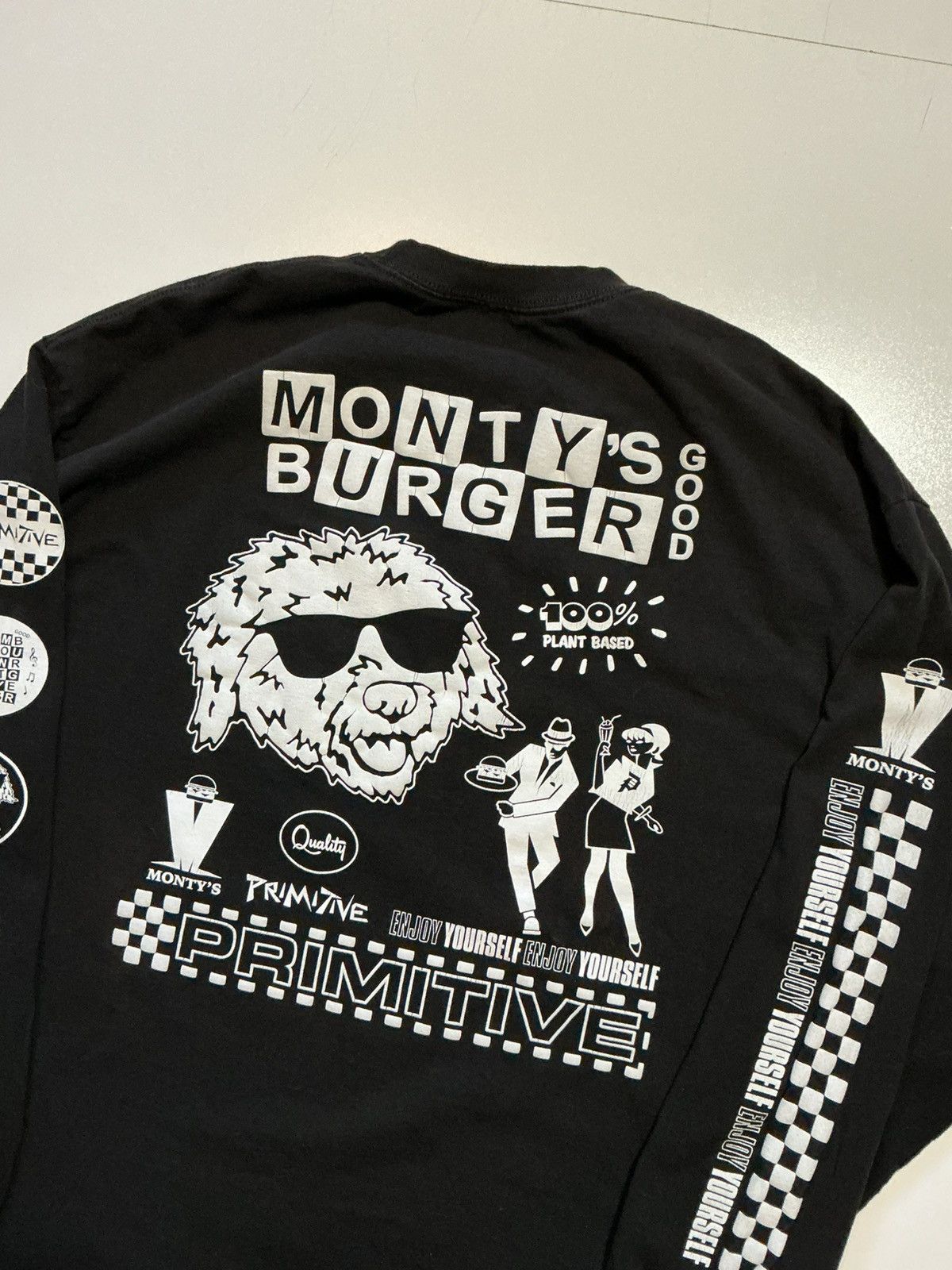 Primitive Primitive Skateboarding X Monty's Good Burger L/S T-Shirt Size US XXL / EU 58 / 5 - 5 Thumbnail