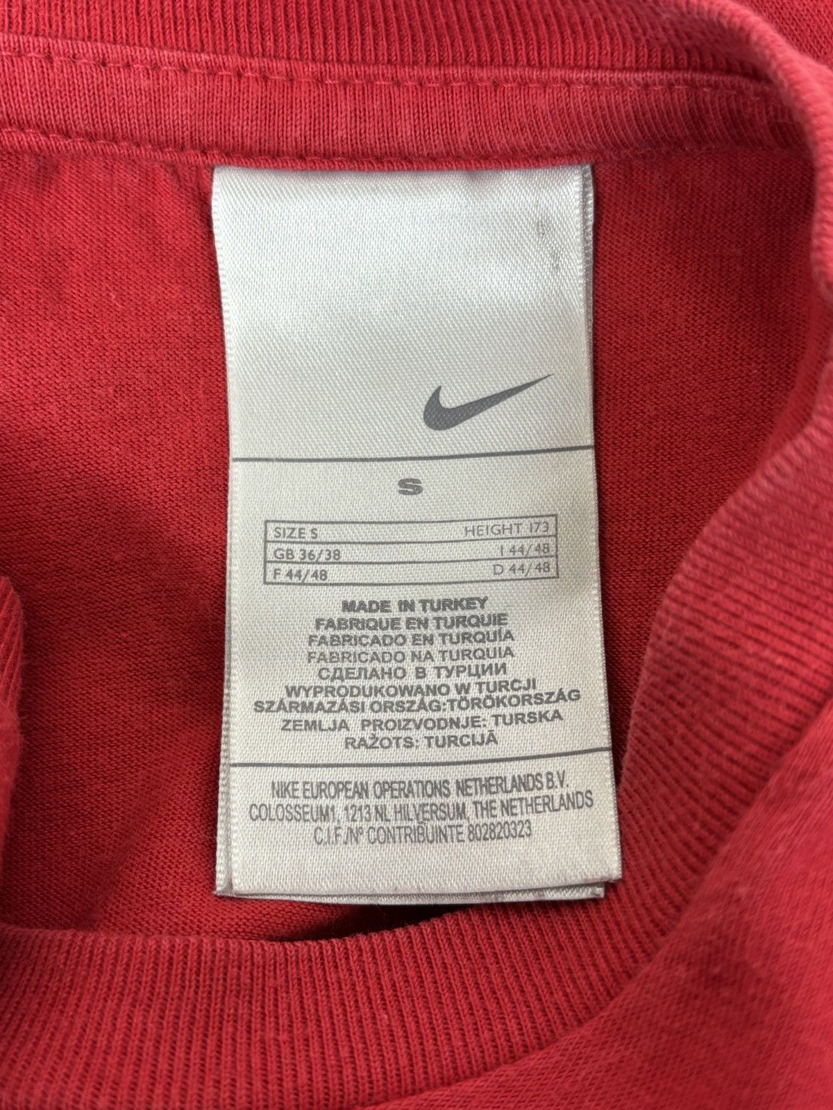 Nike Vintage Nike Barca Paris 2006 Ronaldinho #10 T-Shirt Red S Size US S / EU 44-46 / 1 - 9 Thumbnail