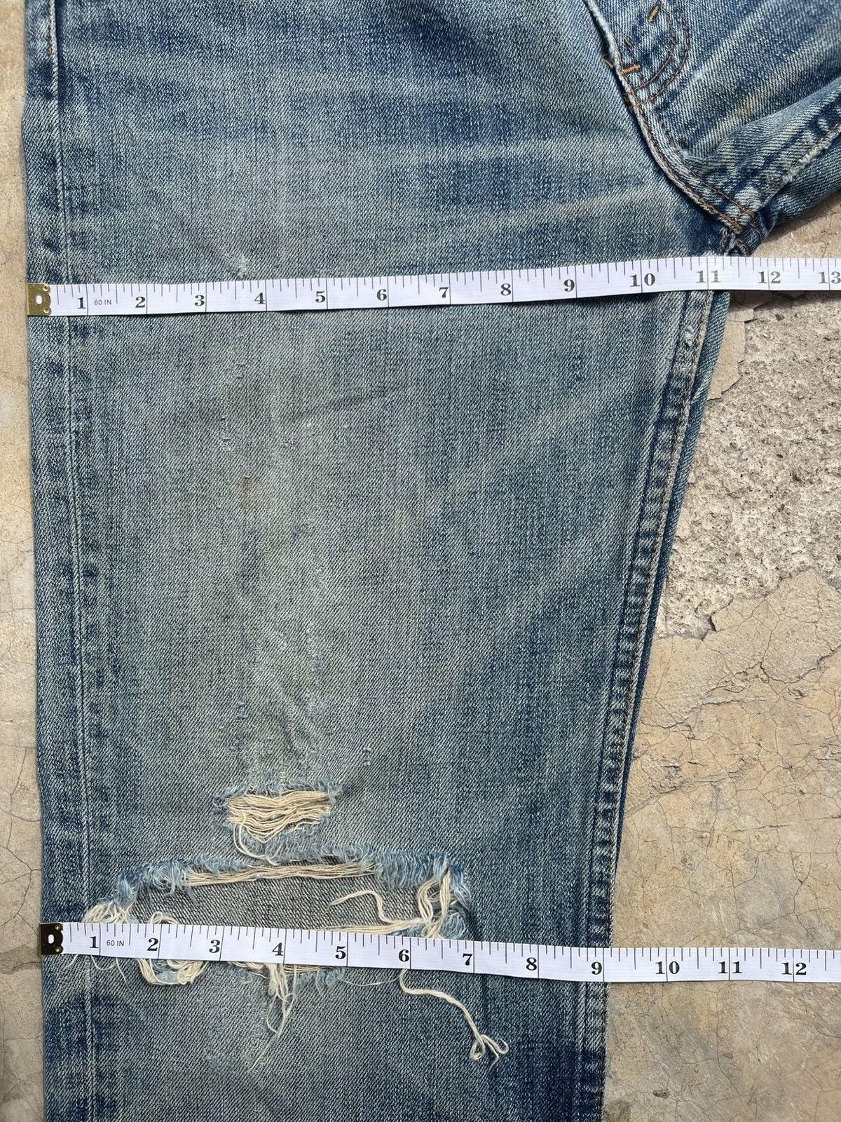 Levi's Levi’s 502 Made in Japan Dark Wash Distressed Thrashed Denim Size US 31 - 18 Thumbnail