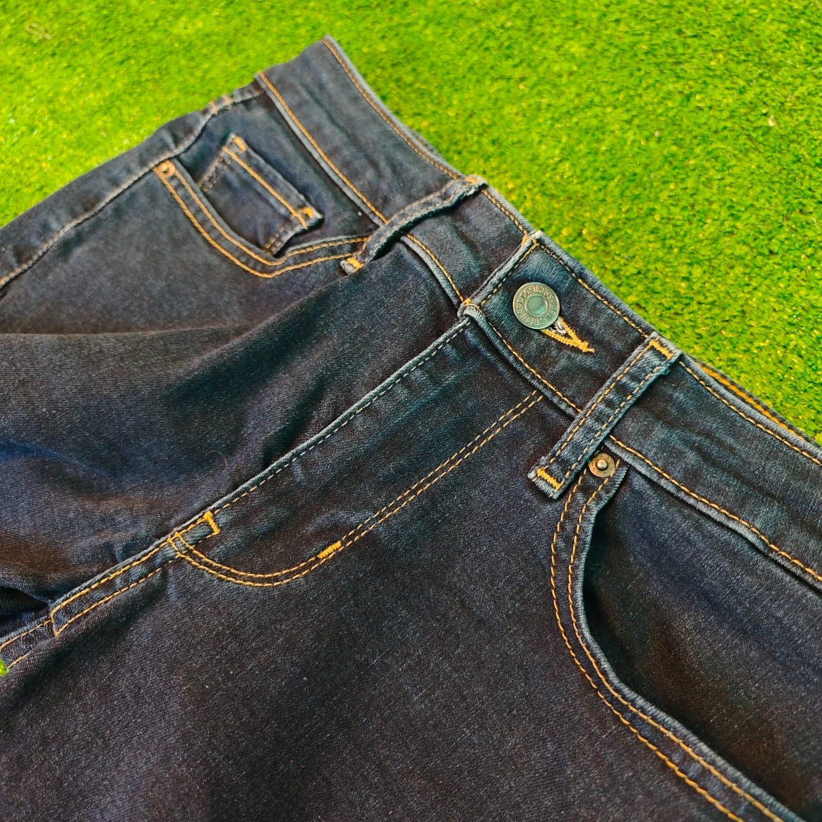 Levi's Levi's 711 Jeans Womens 27 skinny slim fit dark blue zip fly Size 27" / US 4 / IT 40 - 6 Thumbnail