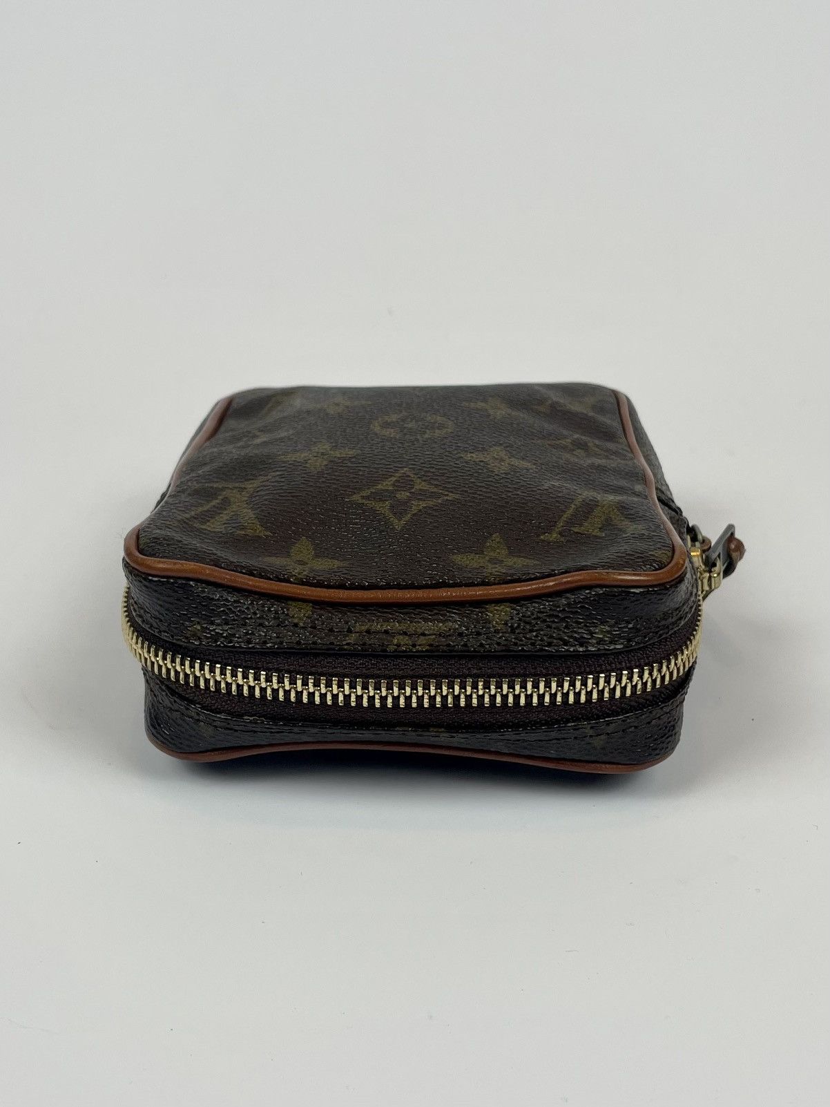Louis Vuitton Louis Vuitton Danube Size ONE SIZE - 5 Thumbnail