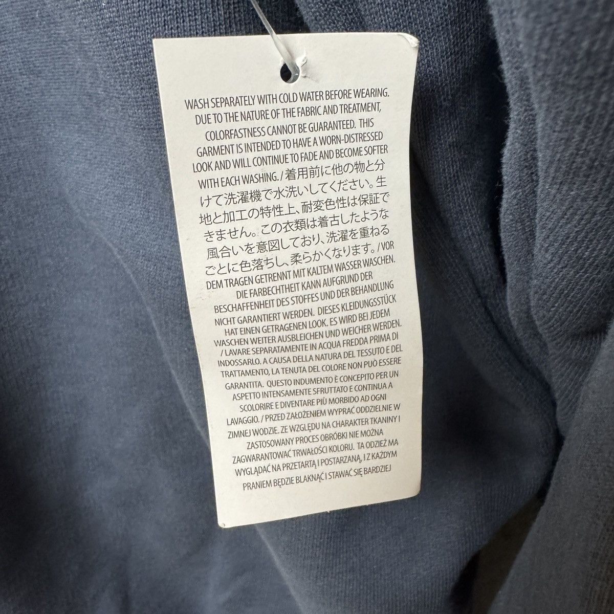 Designer Taylor Swift Eras Tour Vancouver Blue Crew Sweatshirt L Size L / US 10 / IT 46 - 6 Thumbnail