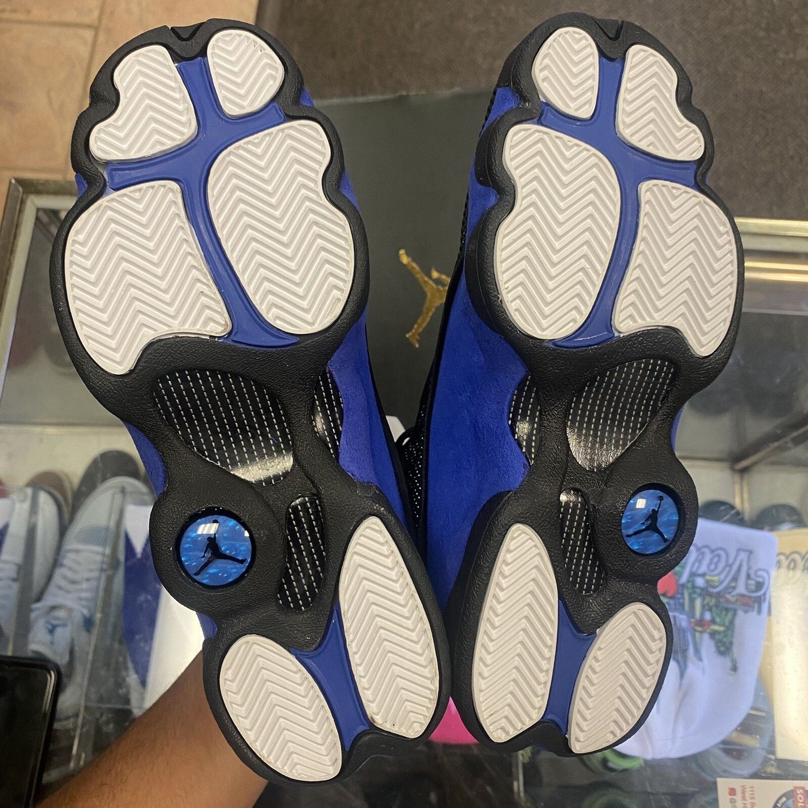 Jordan Brand Air Jordan 13 Retro Mid Hyper Royal - SIZE 6y Brand New Size US 6 / EU 39 - 5 Thumbnail