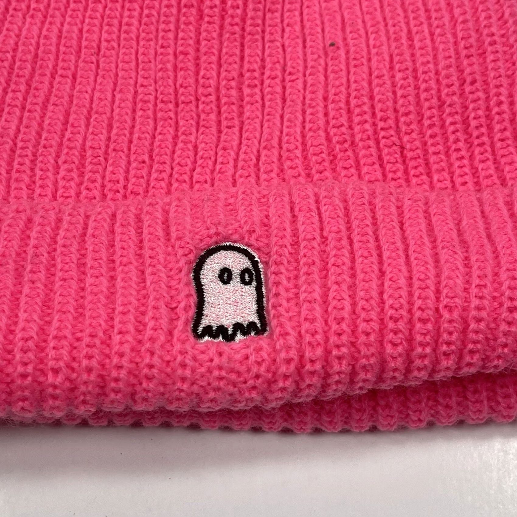Vintage Unbranded Beanie Hat Womens Winter Snow Knit Pink One Size Fits 100% Acrylic Size ONE SIZE - 2 Thumbnail