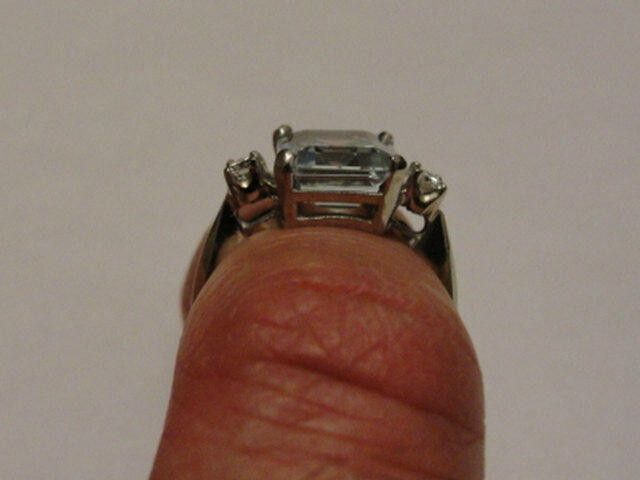 Designer 14kt white Gold Ring with an Emerald Cut Aquamarine&Diamonds Size ONE SIZE - 5 Thumbnail