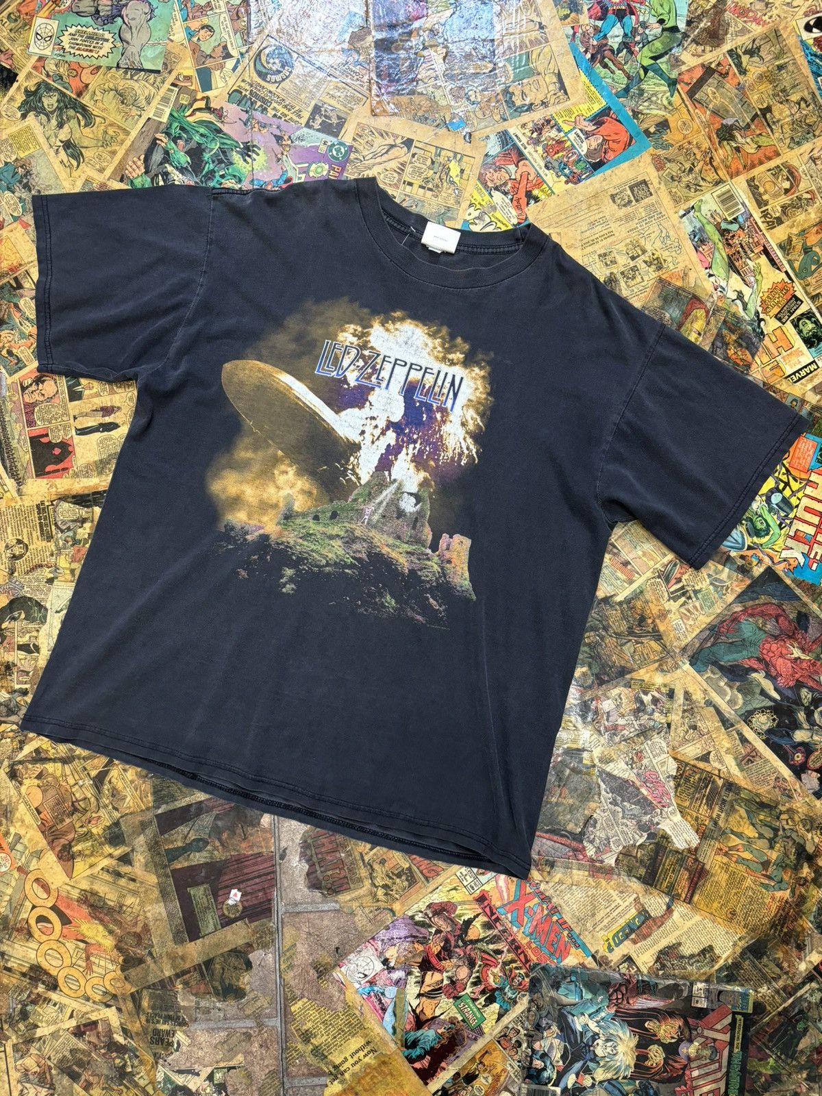 Vintage 90’s Led Zeppelin tee Size US XL / EU 56 / 4 - 1 Thumbnail