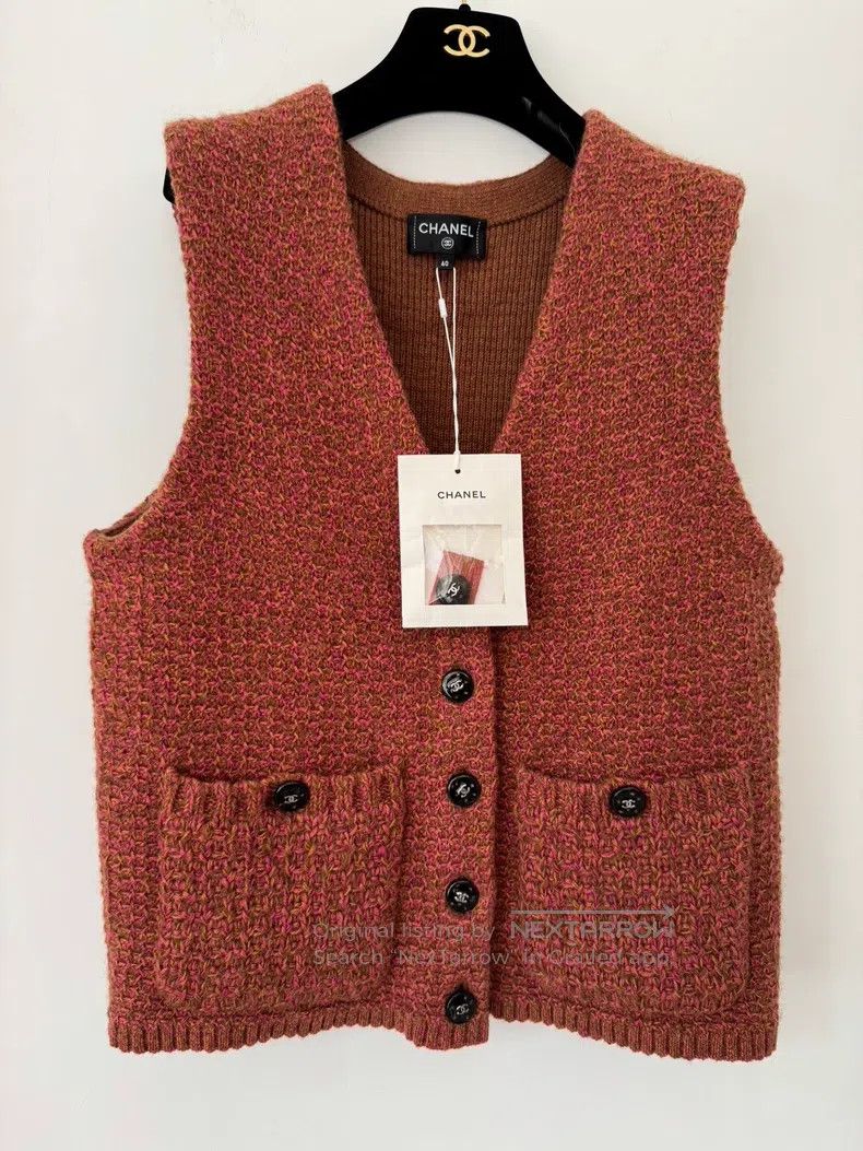 Chanel Chanel Orange cashmere alpaca wool vest Size S / US 4 / IT 40 - 1 Thumbnail