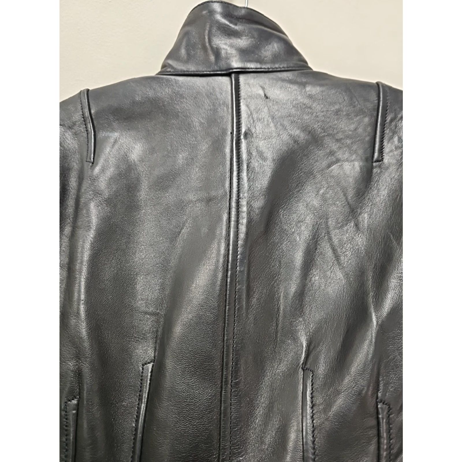 Banana Republic Banana Republic Leather Jacket Womens Small Black Snap Motorcycle Jacket 18 Chest 20.5 Length XS/S Mens Womens Girls Size S / US 4 / IT 40 - 5 Thumbnail