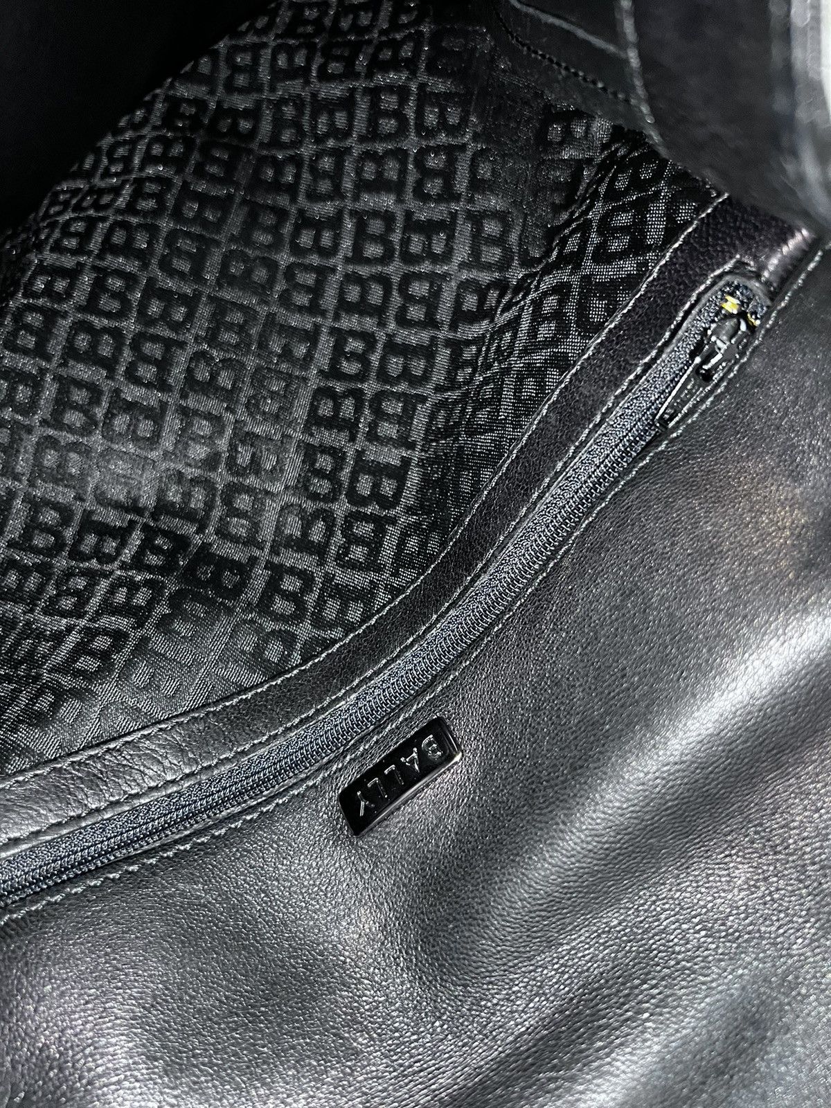 Bally Vintage Bally Shoulder Bag Size ONE SIZE - 9 Thumbnail