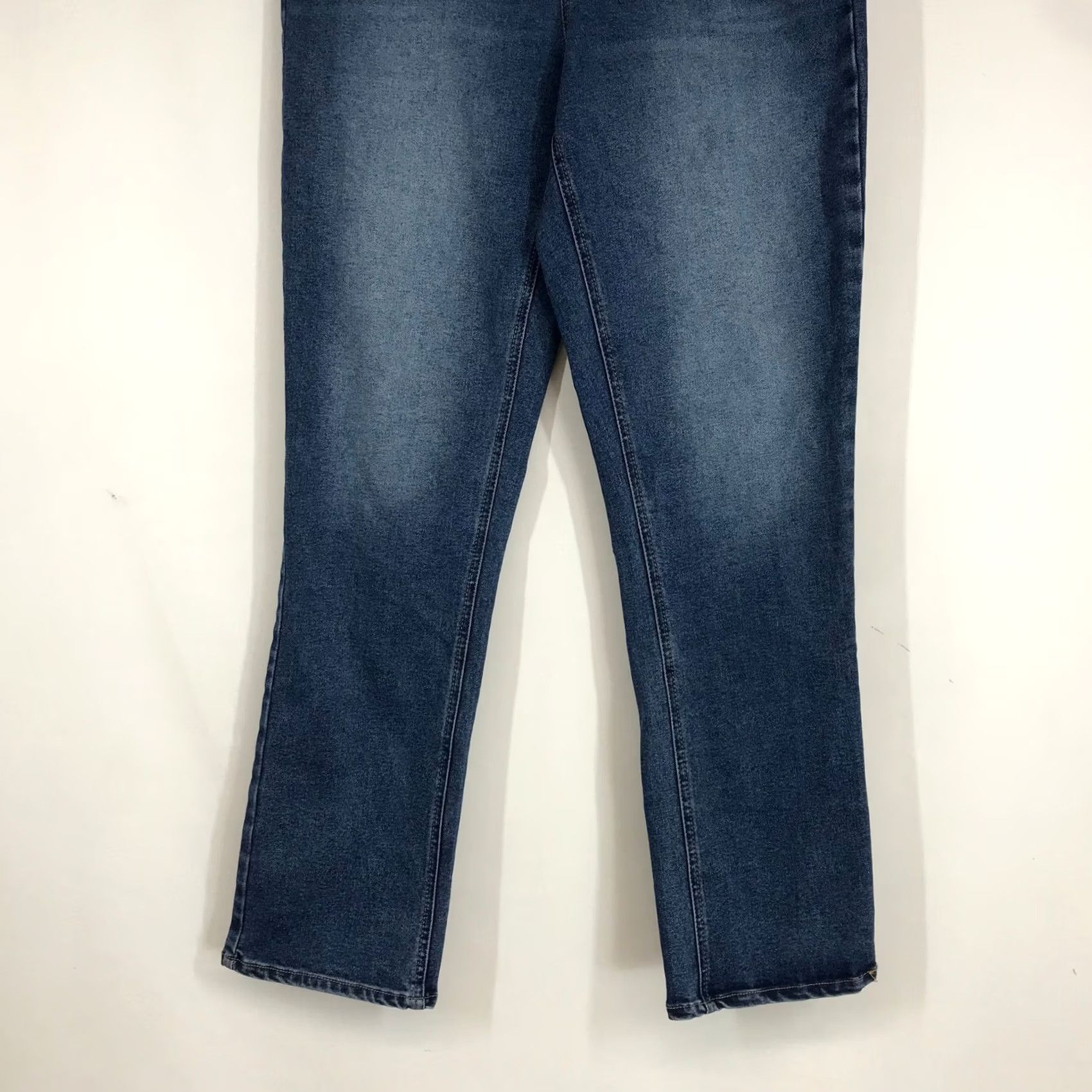 Frye Frye Womens High Rise Straight Leg Jeans Medium Wash Blue Stretch Denim RN114186 Size 27" / US 4 / IT 40 - 3 Thumbnail