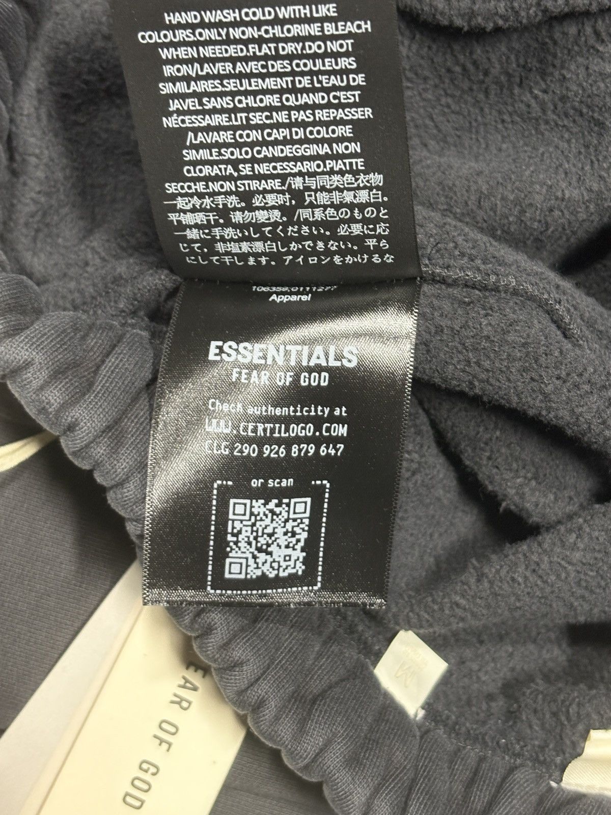 Fear of God Black Fear of God Essentials Fleece Flare Sweatpants Sz. XS Size US 30 / EU 46 - 7 Thumbnail