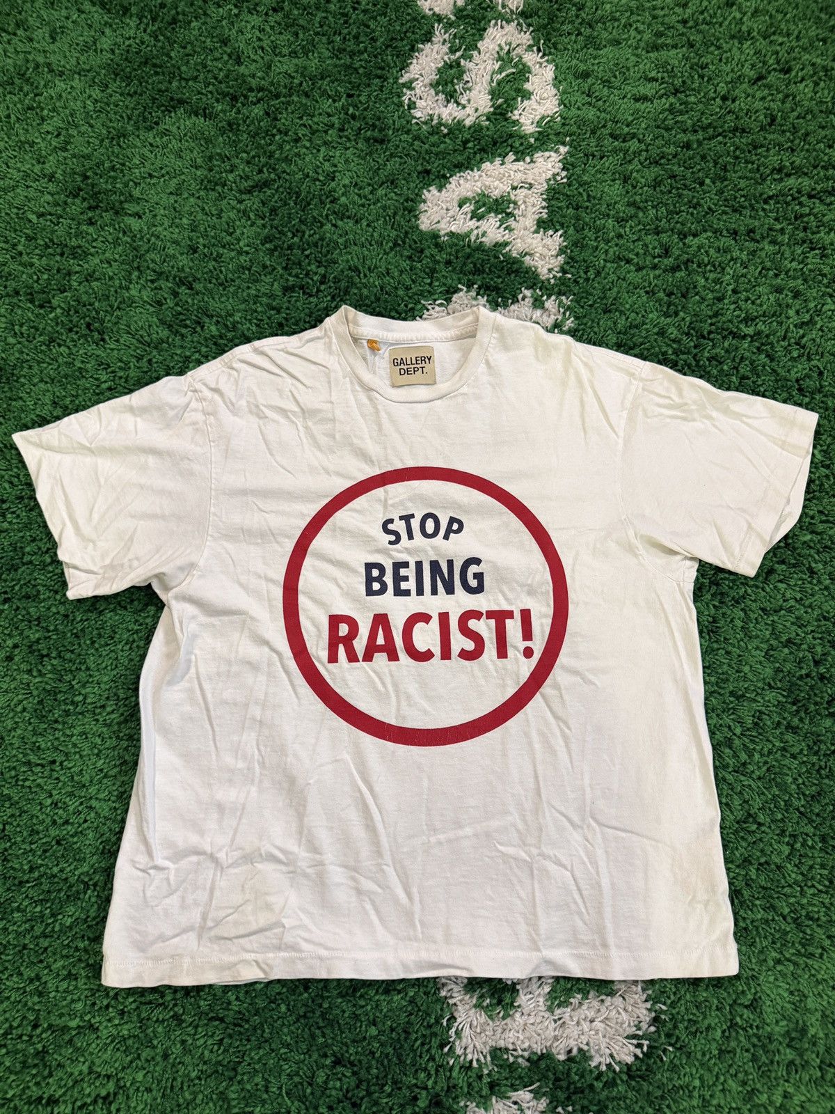 Gallery Dept. Stop Being Racist Gallery Dept Tee Size US L / EU 52-54 / 3 - 1 Thumbnail