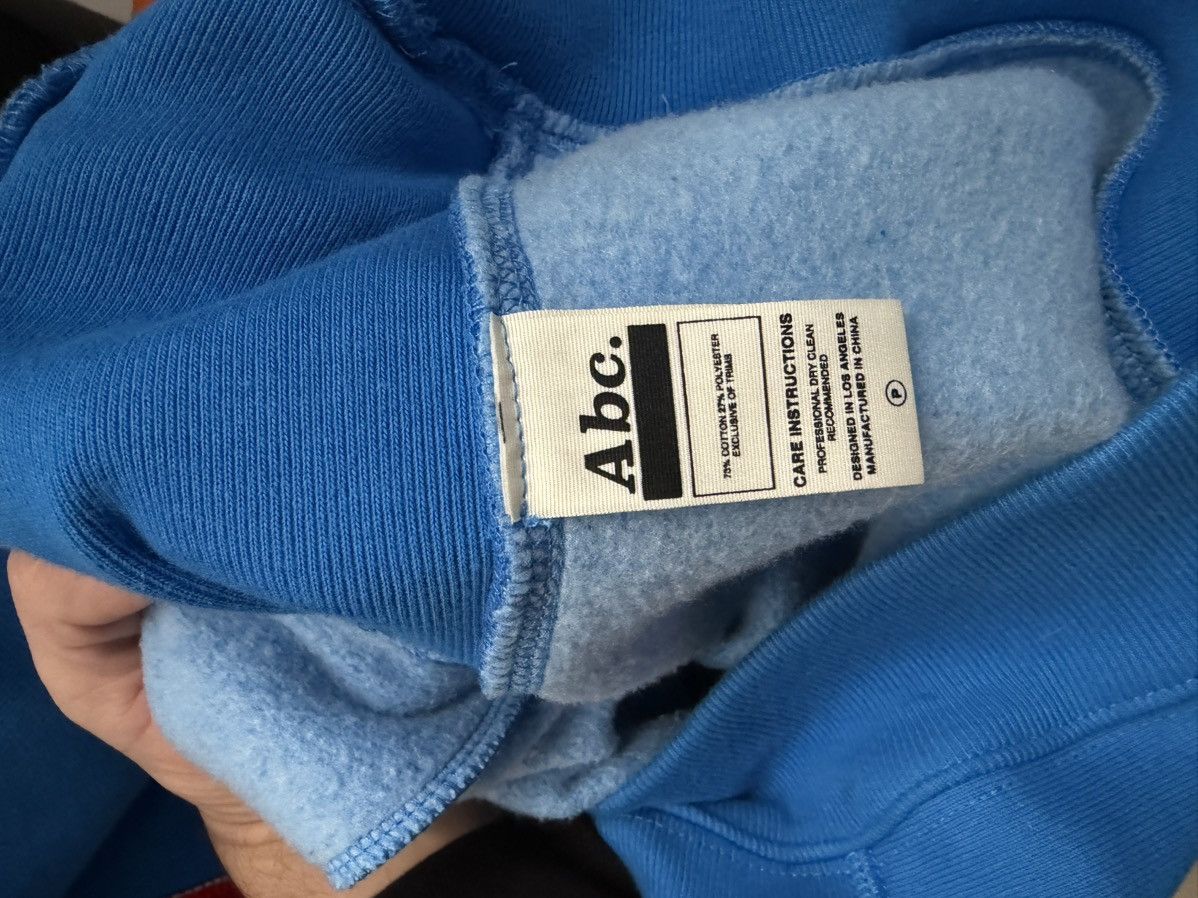 Advisory Board Crystals × Kith Kith x advisory board crystals Size US S / EU 44-46 / 1 - 4 Thumbnail