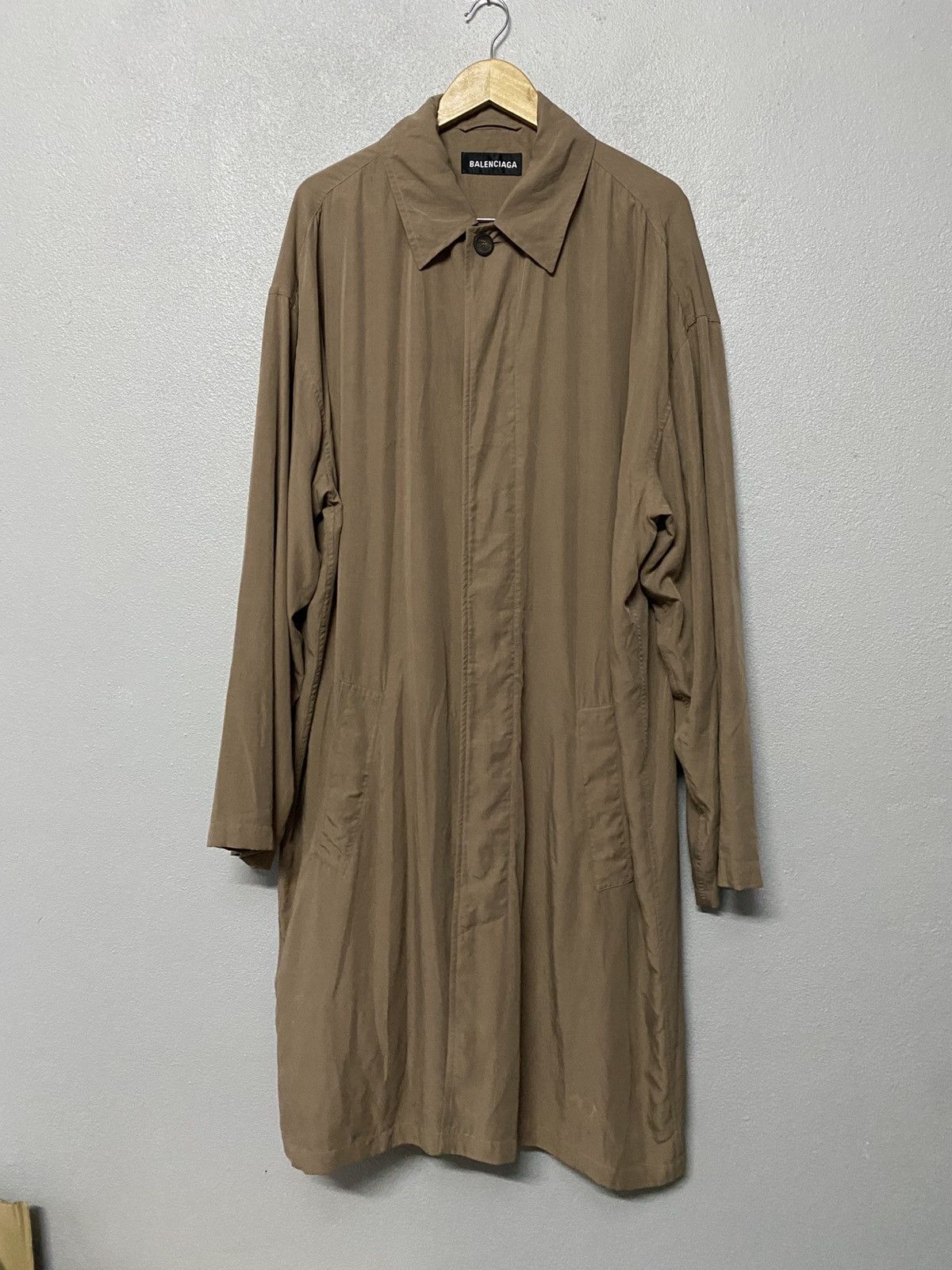 Balenciaga Balenciaga LYOCELL OVERSIZED TRENCH Size US S / EU 44-46 / 1 - 8 Thumbnail