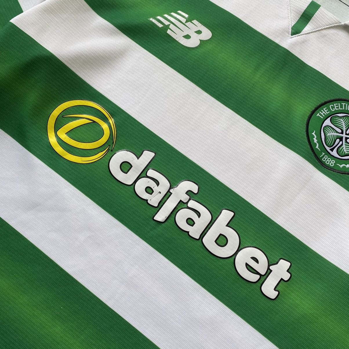 New Balance Vintage New Balance FC Celtic Home magners soccer jersey Size US M / EU 48-50 / 2 - 3 Thumbnail