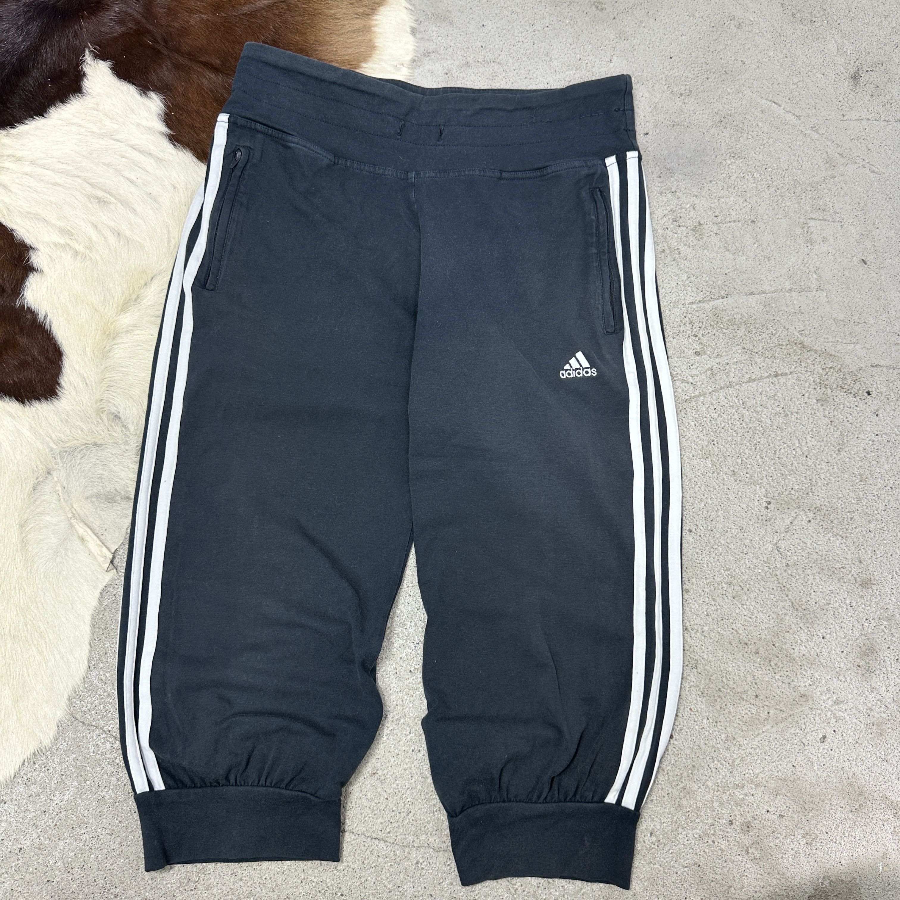 Adidas Vintage Sporty Streetwear Hip Hop Adidas Capri Pants Y2K Size 26" / US 2 / IT 38 - 2 Thumbnail