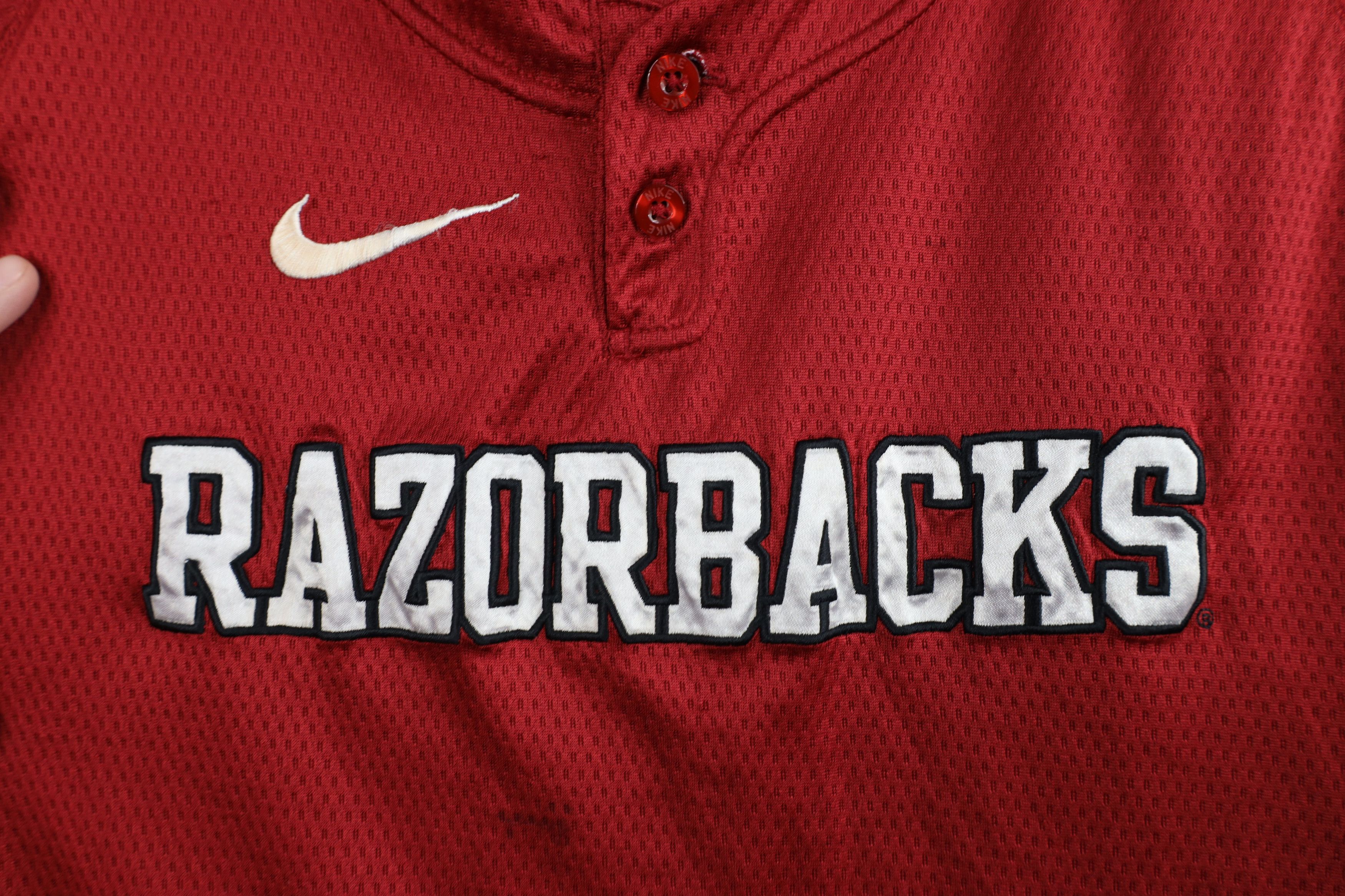 Nike Nike University of Arkansas Baseball Jersey Henley Shirt Size US S / EU 44-46 / 1 - 4 Thumbnail