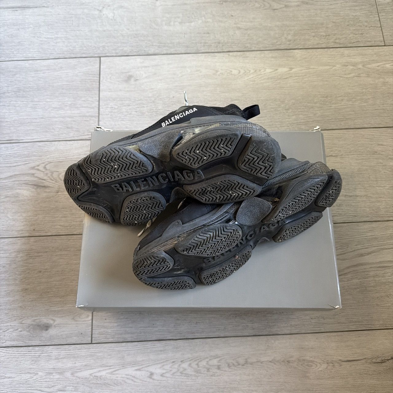 Balenciaga Balenciaga Triple S Sneakers Size US 8 / IT 38 - 4 Thumbnail
