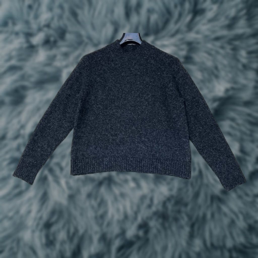 Banana Republic Banana Republic Sweater Pullover Knit Long Sleeve Round Neck Grey M Men Regular All Seasons Preppy Modern Casual Workwear v? Size US M / EU 48-50 / 2 - 1 Thumbnail