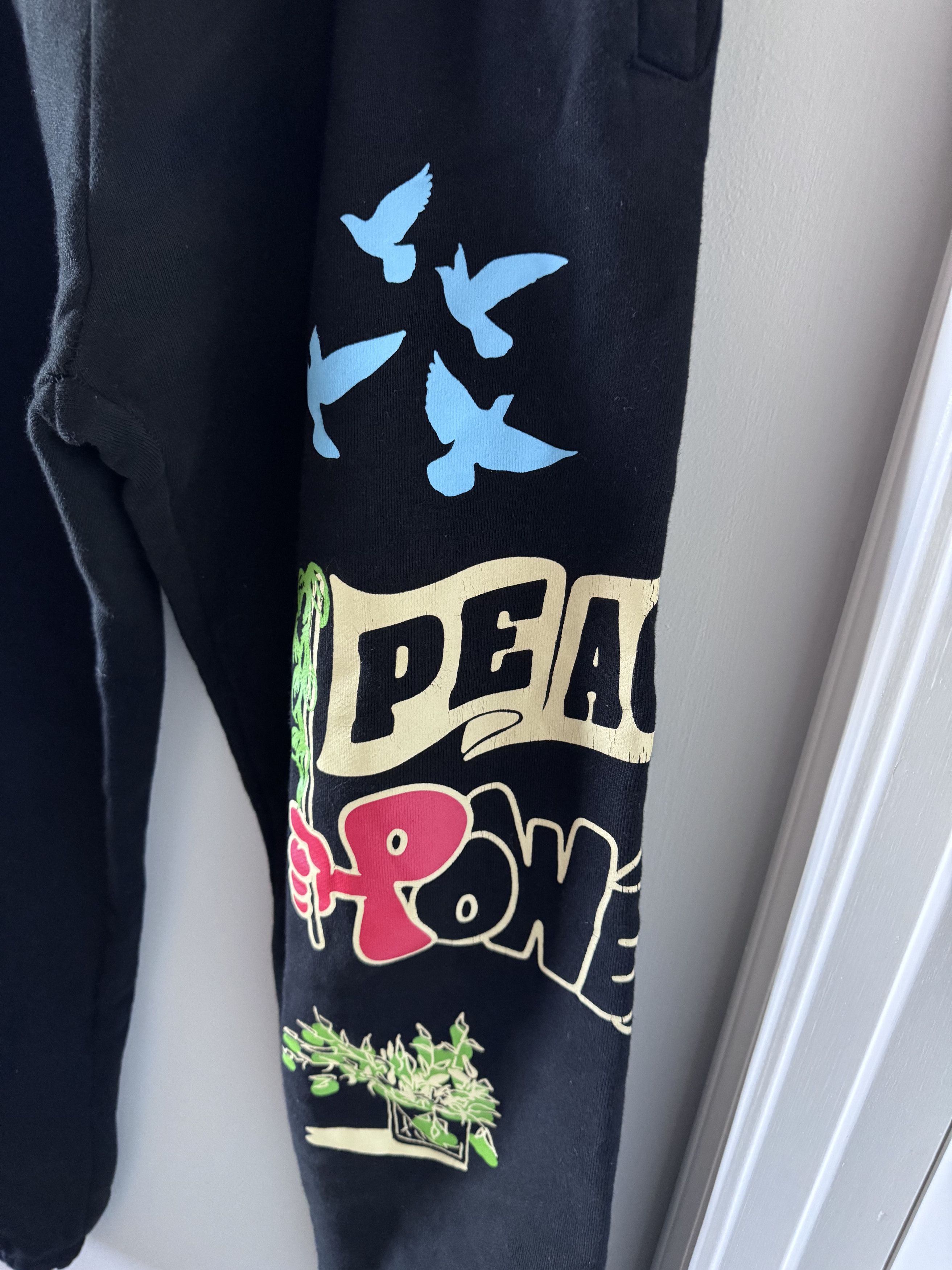 Market Market - Peace, Power Sweatpants Size US 32 / EU 48 - 2 Thumbnail