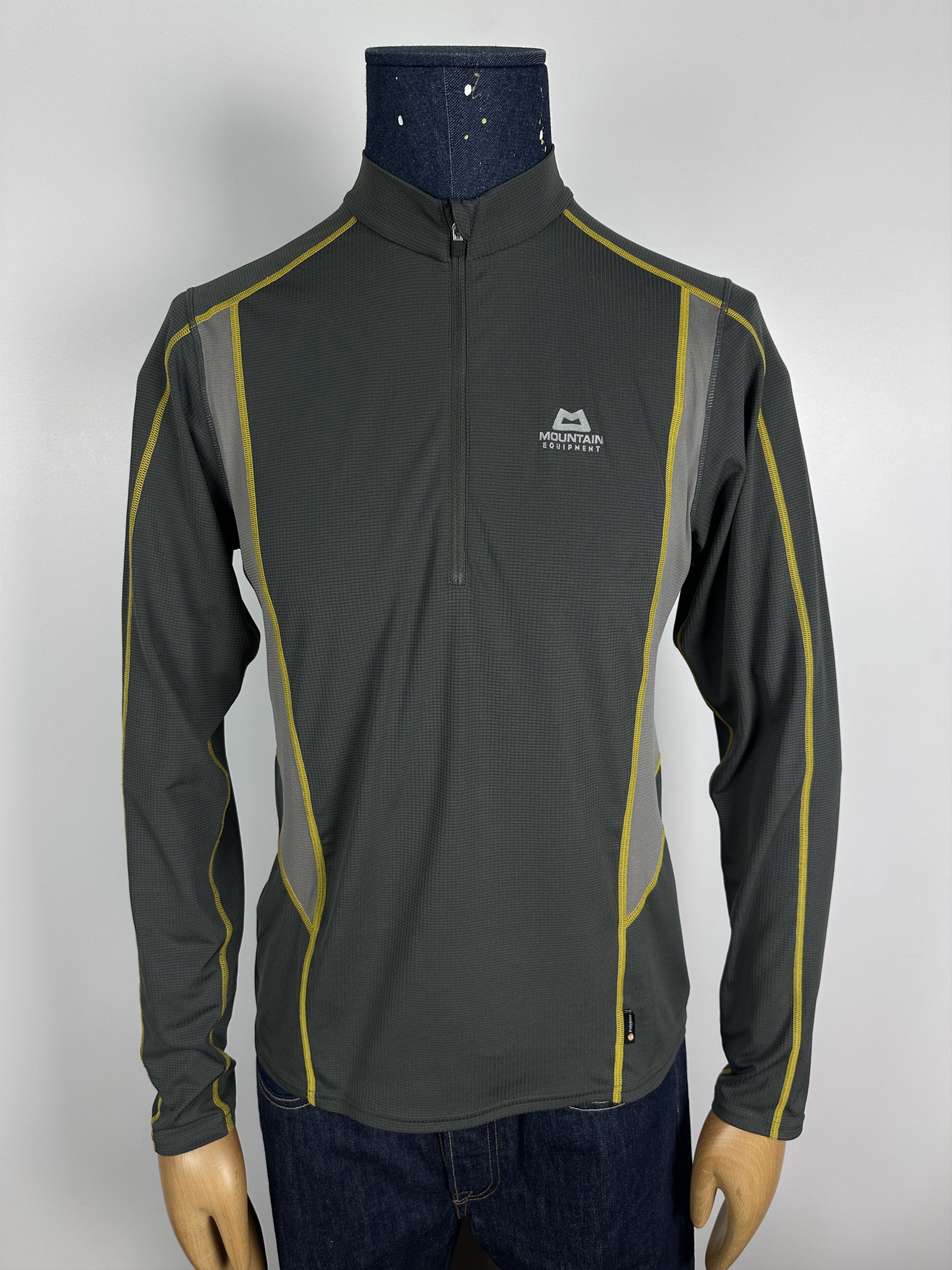 Mountain Equipment Mountain Equipment Ignis TShirt Long Sleeve 1/2 Zip Hiking Size US M / EU 48-50 / 2 - 1 Thumbnail