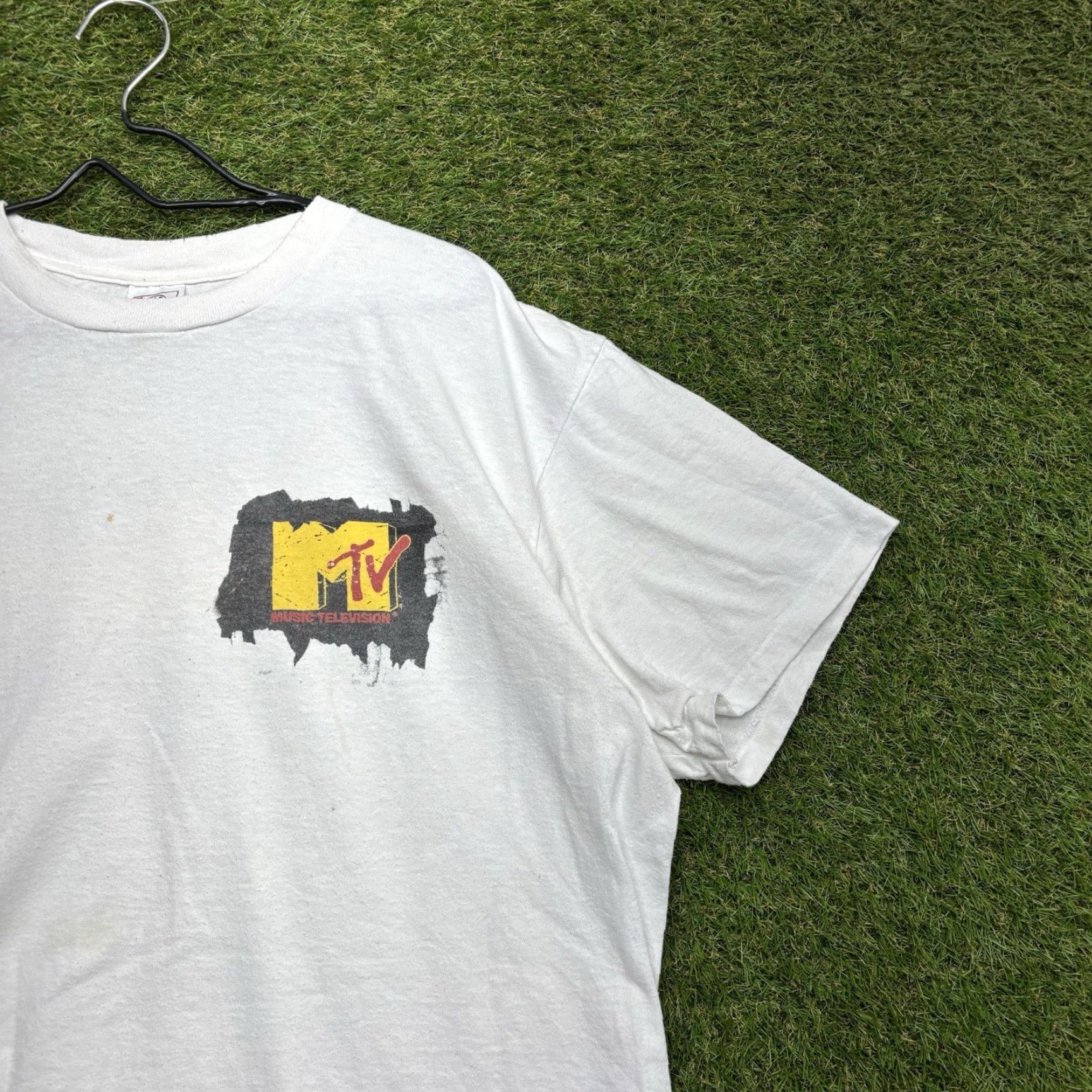 Logo 7 MTV Music Television Shirt Mens XL Big Logo Music TV Thrashed y2k 2000s 90s Size US XL / EU 56 / 4 - 2 Thumbnail