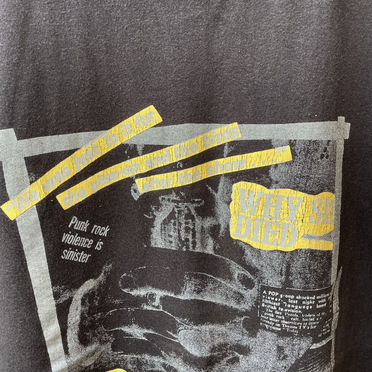 Untitled Artworks 🔥Vintage 90s EsseXroad Graphic Of Punk Violence Tee Size US L / EU 52-54 / 3 - 5 Thumbnail