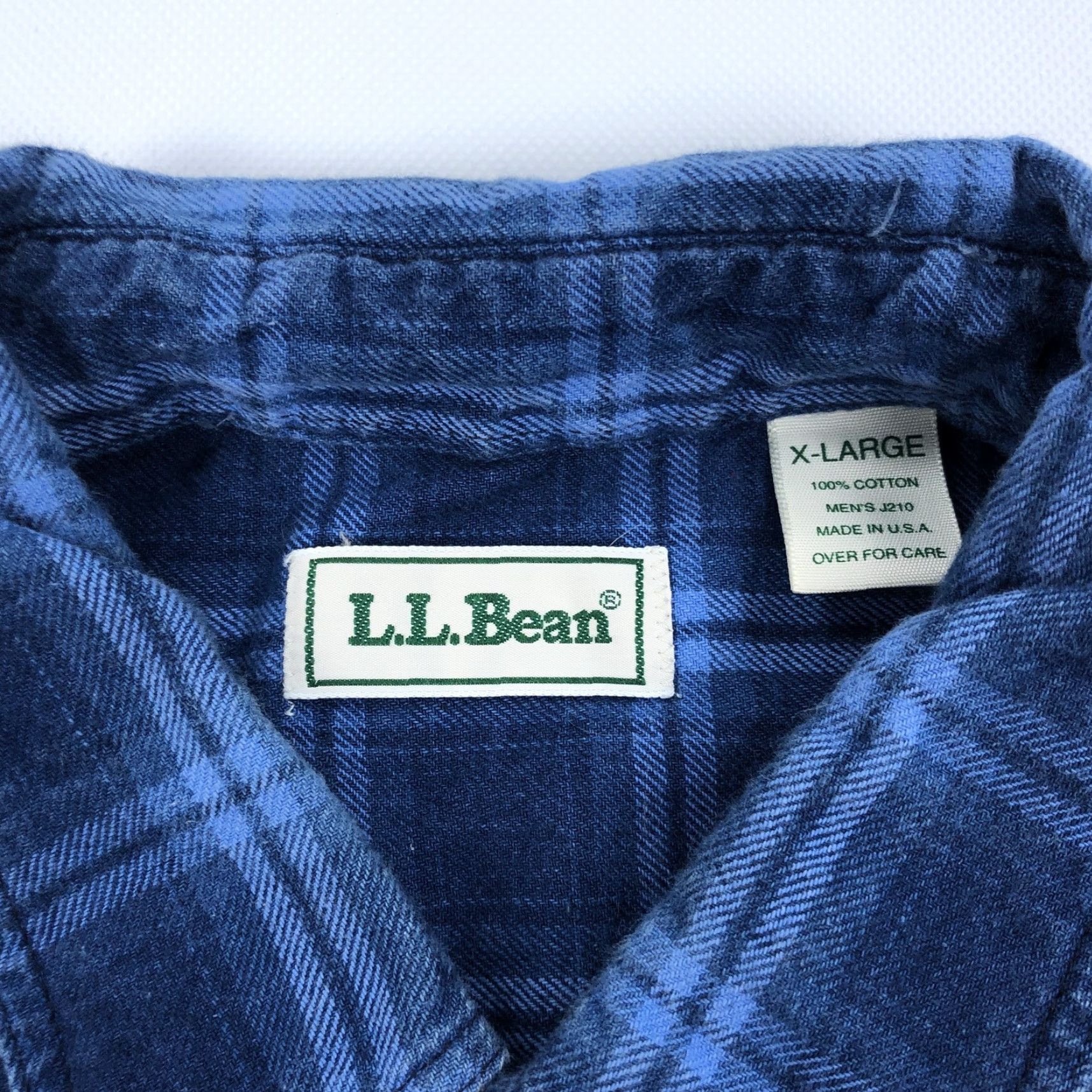 Vintage VINTAGE L.L.Bean Shirt Button-Down Plaid Flannel Blue XL USA Made Men’s Regular Fit Casual Shirt Size US XL / EU 56 / 4 - 2 Thumbnail