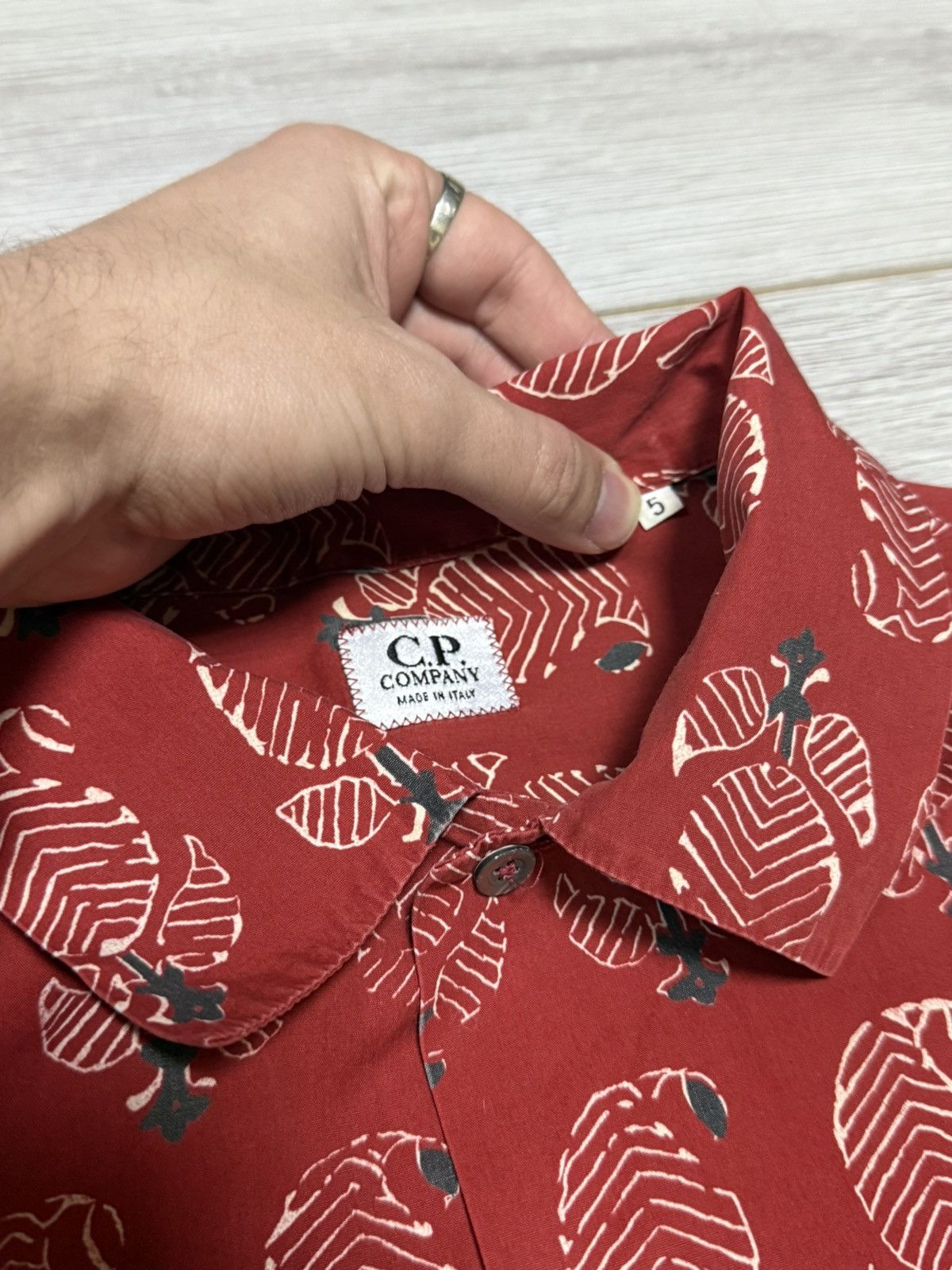 C.P. Company CP company SS 1996 all over print leaves buttons Italy Size US XL / EU 56 / 4 - 5 Thumbnail