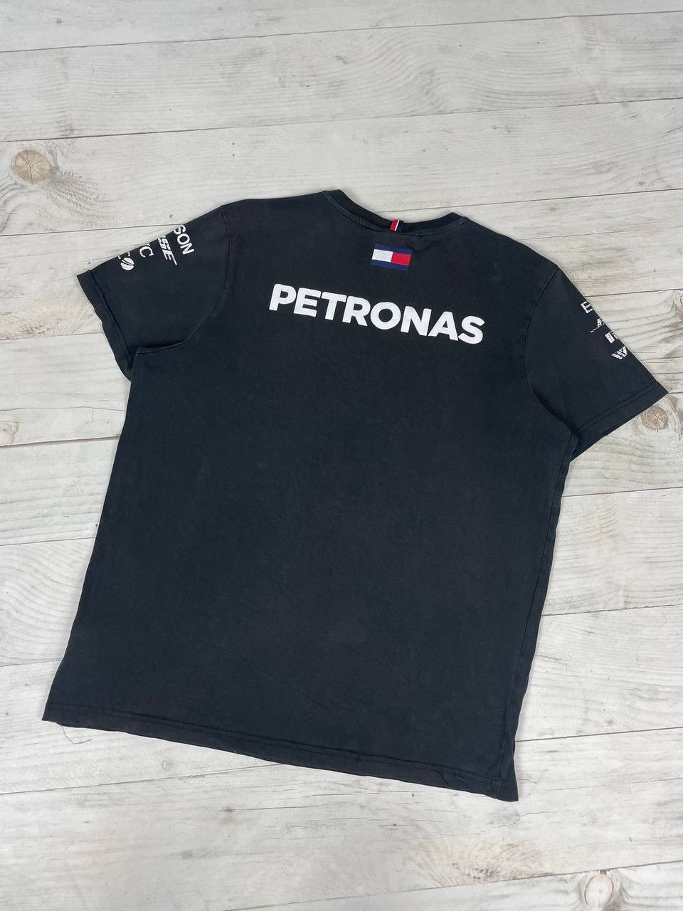 Mercedes-Benz Vintage Mercedes Benz AMG Petronas Racing T Shirt Size US L / EU 52-54 / 3 - 18 Thumbnail