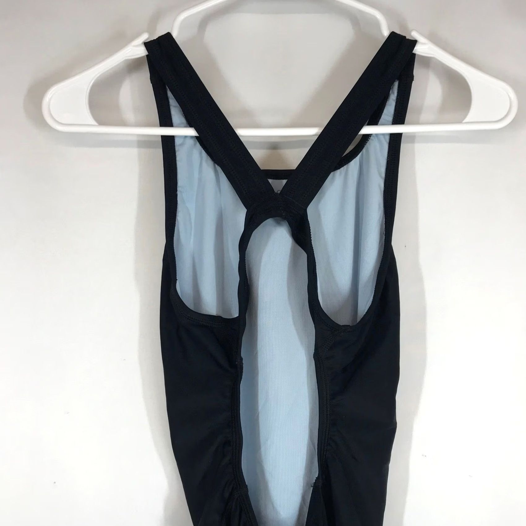 Nike Nike Womens Black Racerback One-Piece Swimsuit High Cut Training Size 32 / 6 Size ONE SIZE - 5 Thumbnail