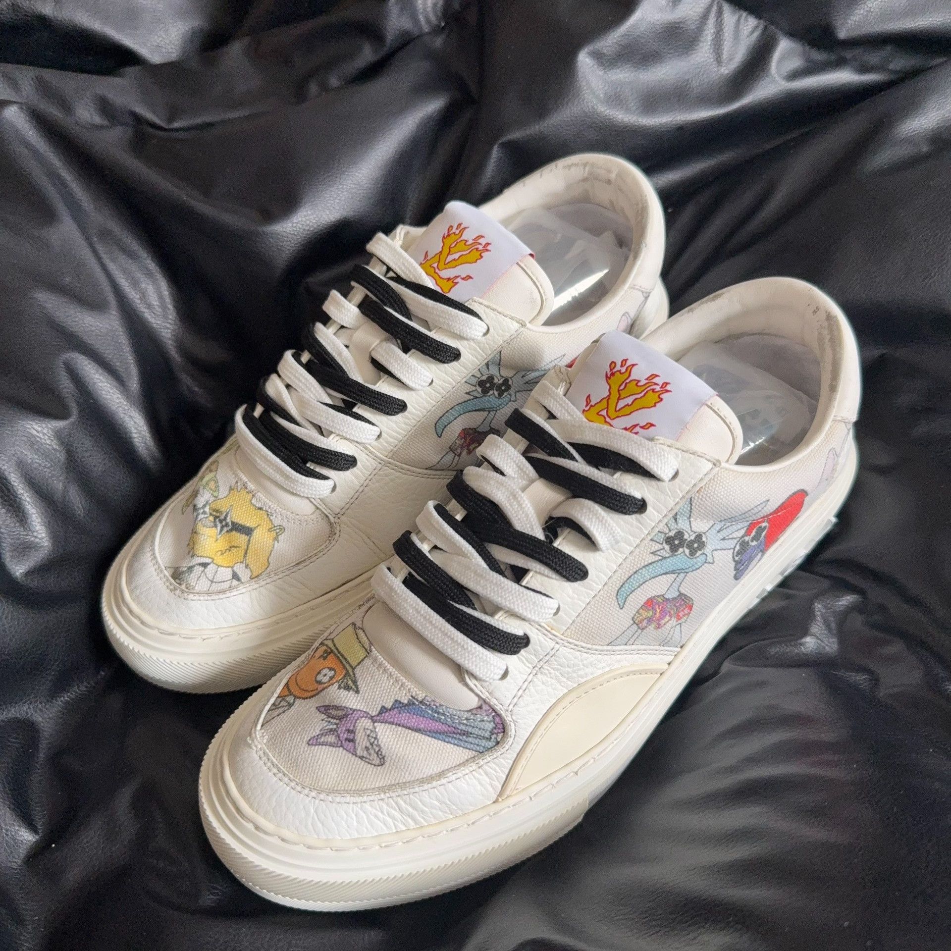 Louis Vuitton Louis Vuitton Lowtop Sneakers 40 Men Size US 7.5 / EU 40-41 - 1 Thumbnail