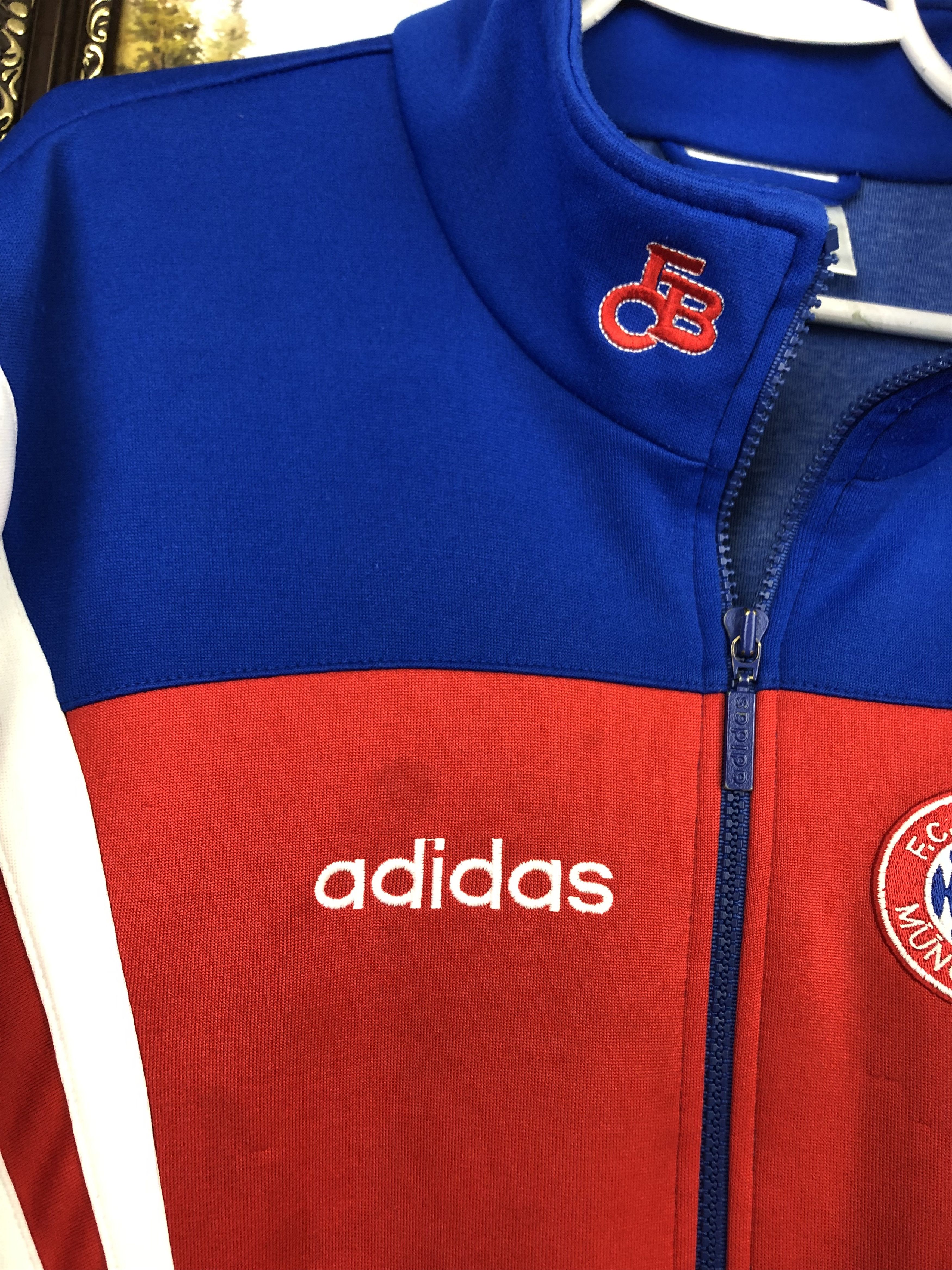 Adidas Vintage Bayern Munich Football Jacket Soccer Sweatshirt Size US M / EU 48-50 / 2 - 4 Thumbnail