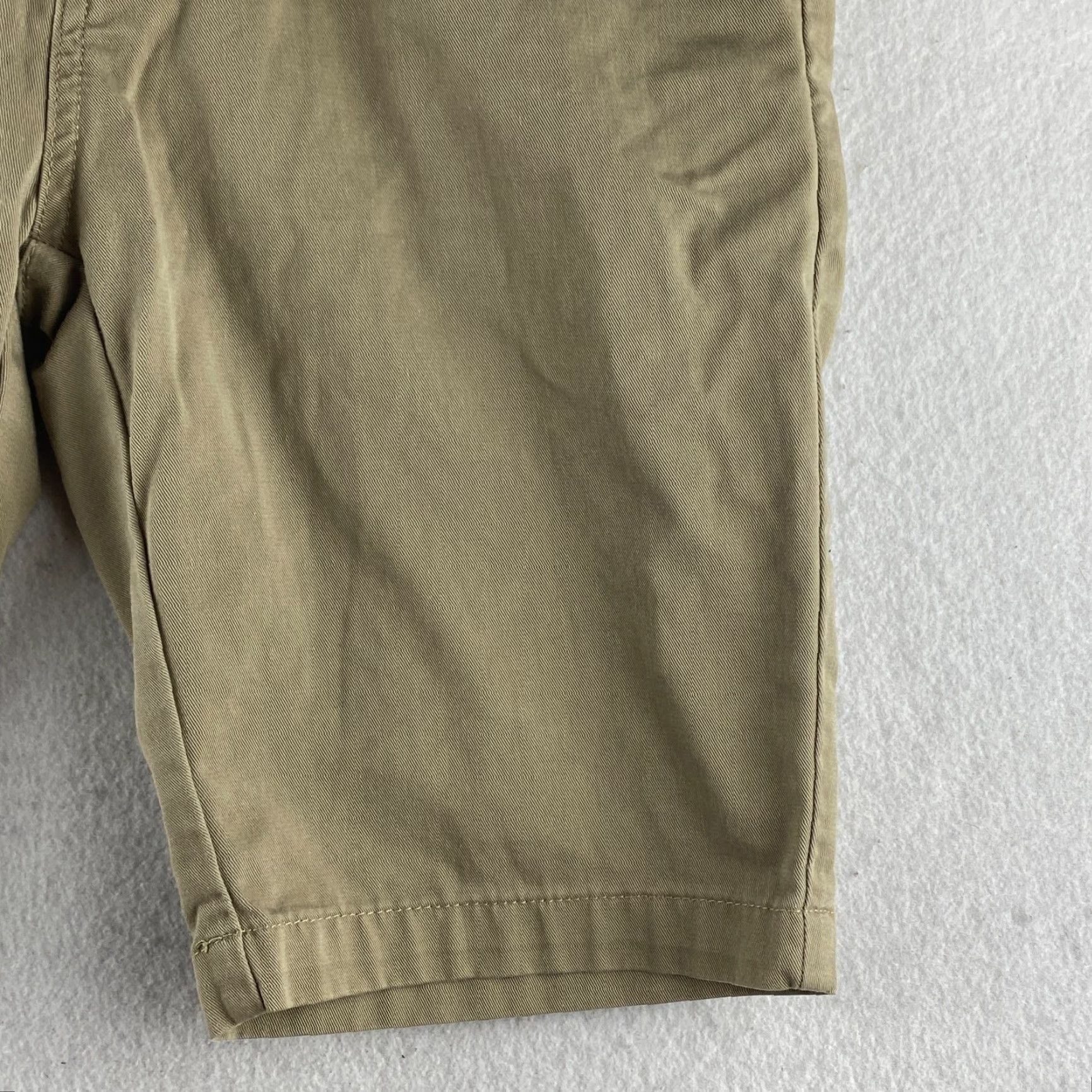 Volcom Volcom Shorts Mens 28 Beige Chino Flat Front Slash Pockets Embroidered Logo Size US 28 / EU 44 - 5 Thumbnail