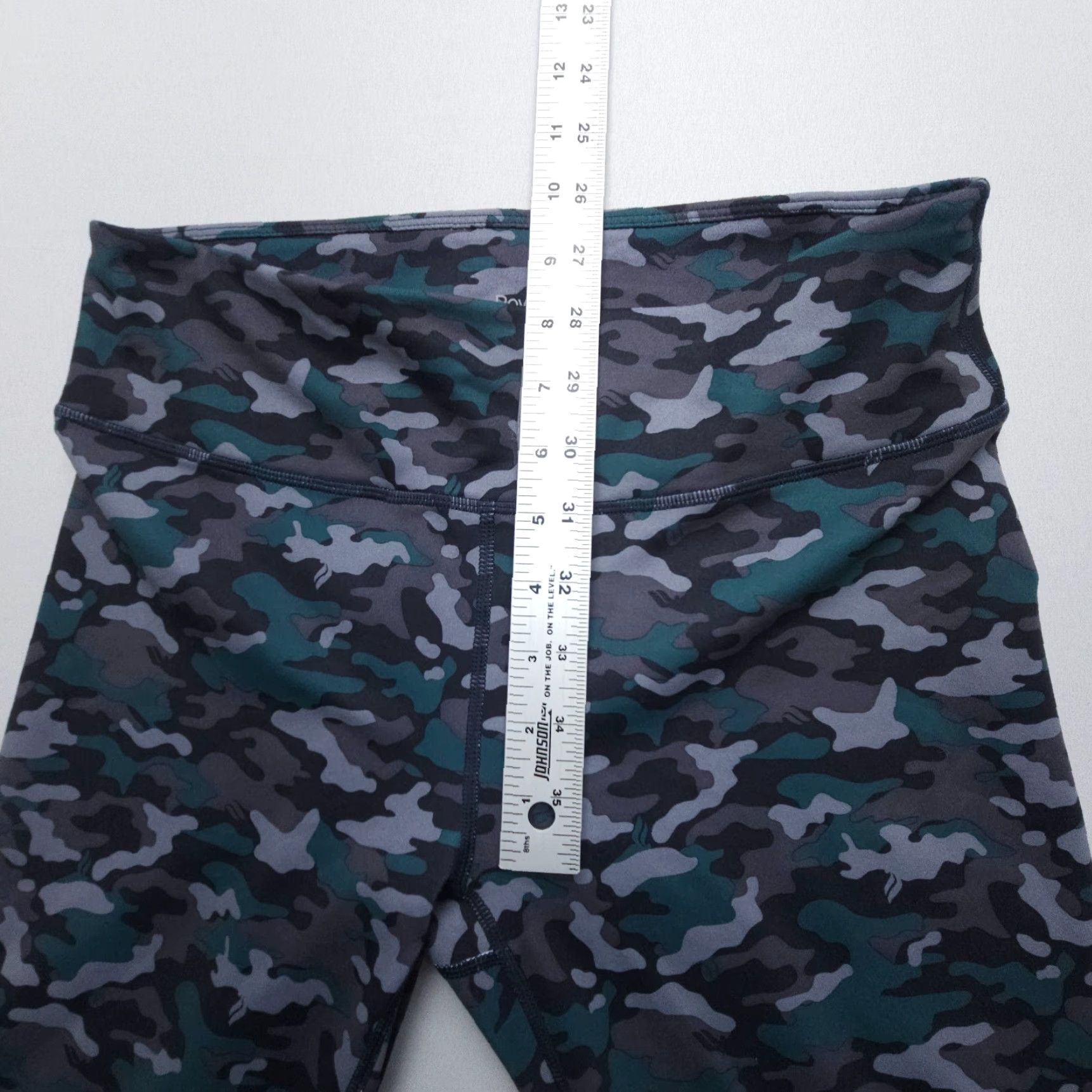 Fabletics Fabletics Powerhold Crop Leggings Womens Small Green Camo Compression Gym Yoga Size 28" / US 6 / IT 42 - 5 Thumbnail