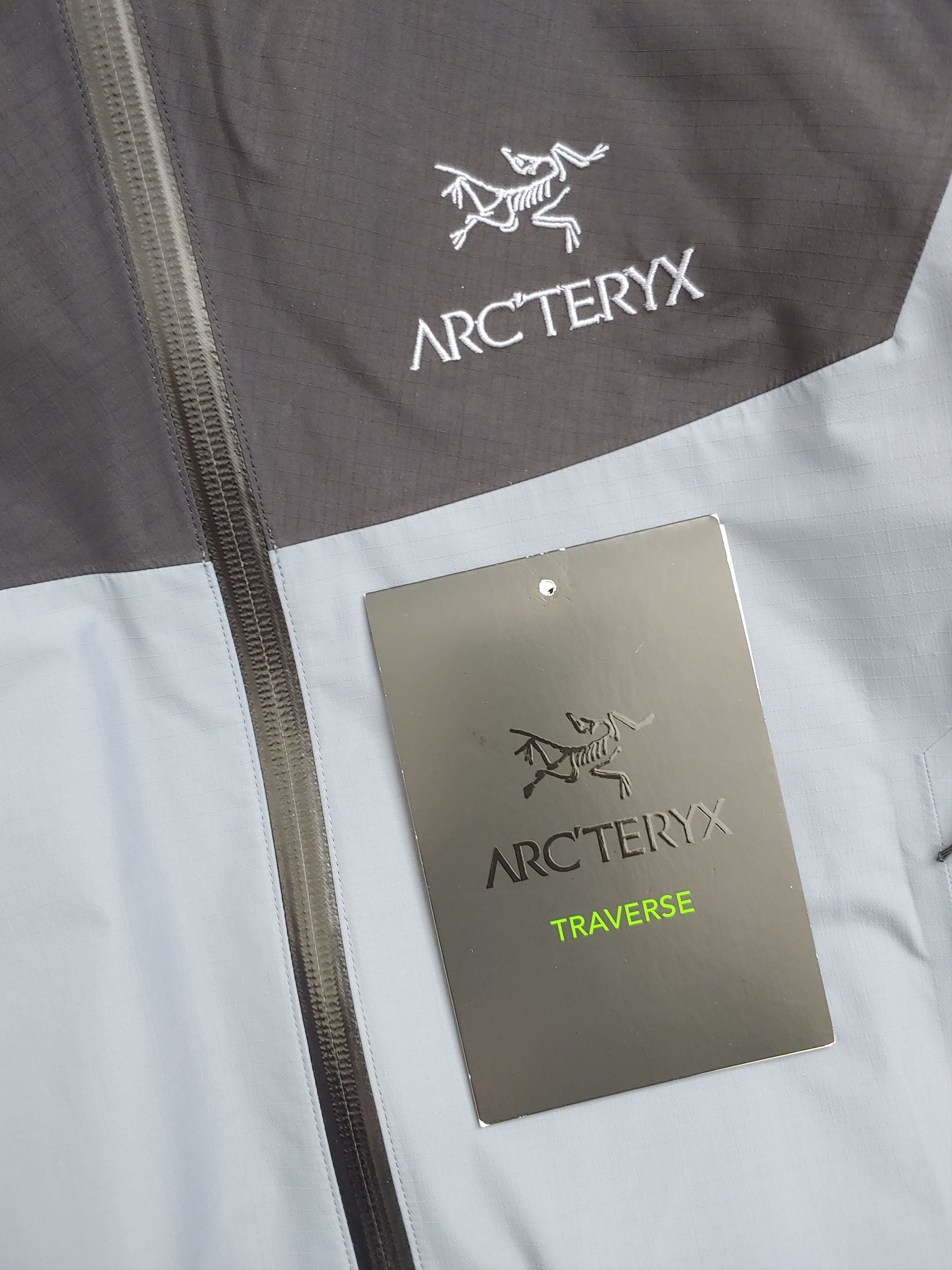 Arc'teryx Arcteryx x BEAMS Beta SL men's size medium Size US M / EU 48-50 / 2 - 13 Thumbnail