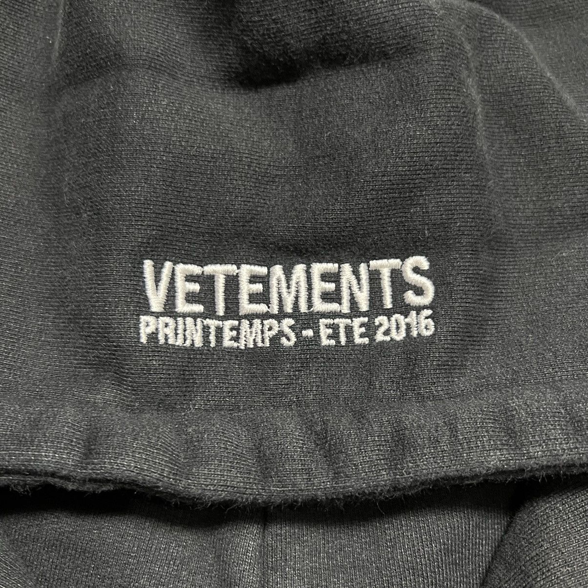 Vetements Vetements Heavy Titanic Comming soon Over Size Hoodie Size US XL / EU 56 / 4 - 4 Thumbnail