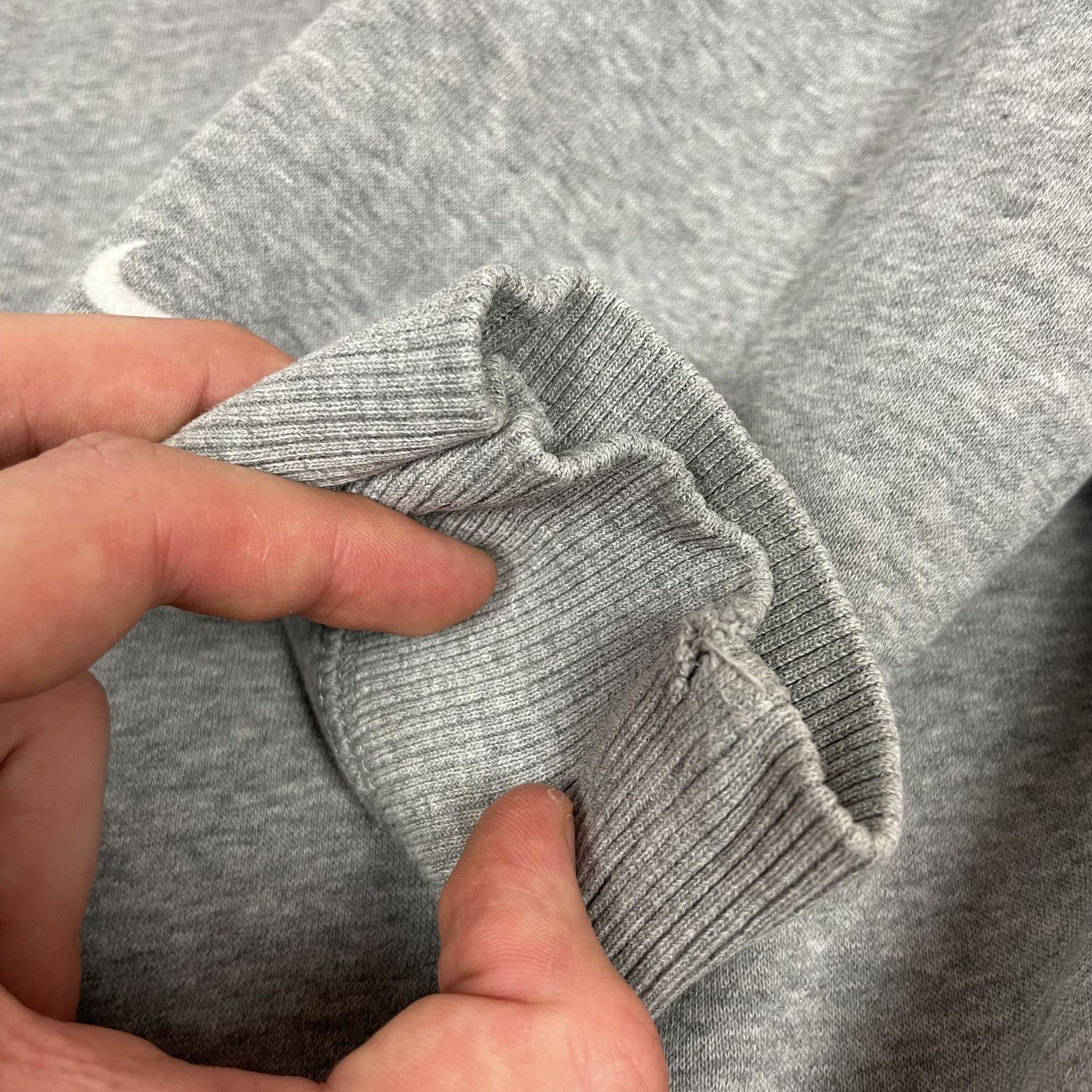 Nike × Vintage Vintage Nike Men Gray Spellout Lined Fleece Sweatshirt Large Size US L / EU 52-54 / 3 - 7 Thumbnail
