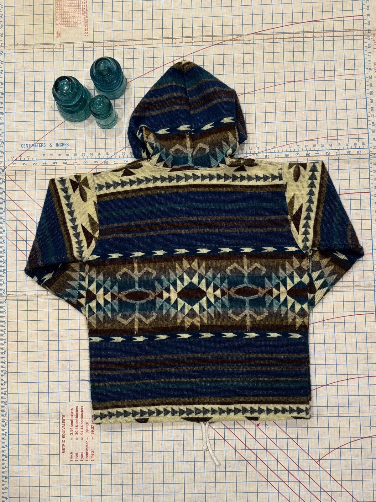 Vintage Vintage Unbranded Patterned Full Zip Hoodie Fits Mens Medium Size US M / EU 48-50 / 2 - 6 Thumbnail