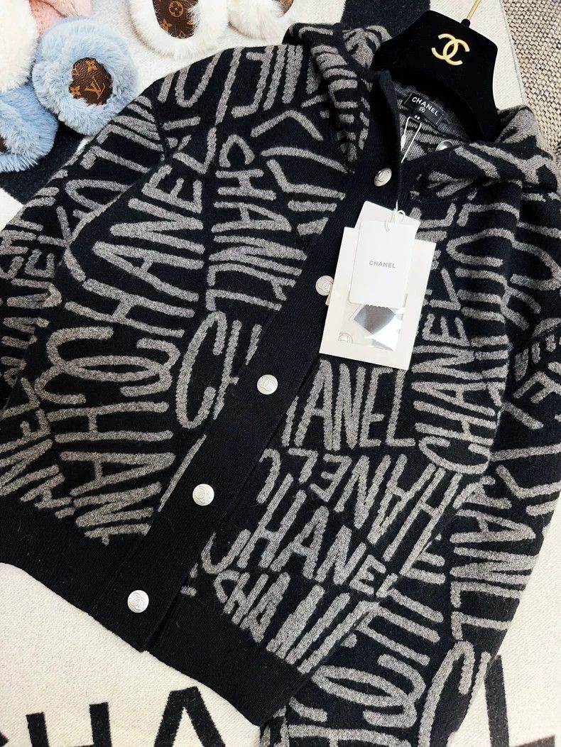 Chanel Chanel 21N Ski Series Coco neige Black Gray Letter Hooded Size XS / US 0-2 / IT 36-38 - 3 Thumbnail