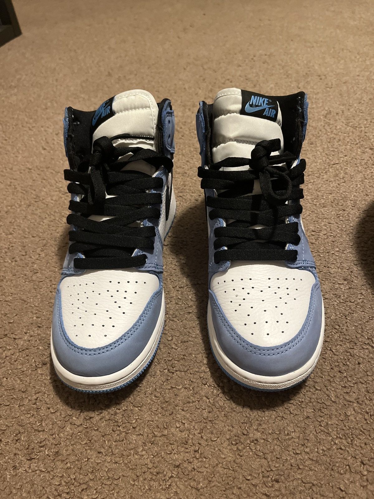 Jordan Brand Air Jordan 1 Retro High OG GS Size US 7 / EU 40 - 8 Thumbnail