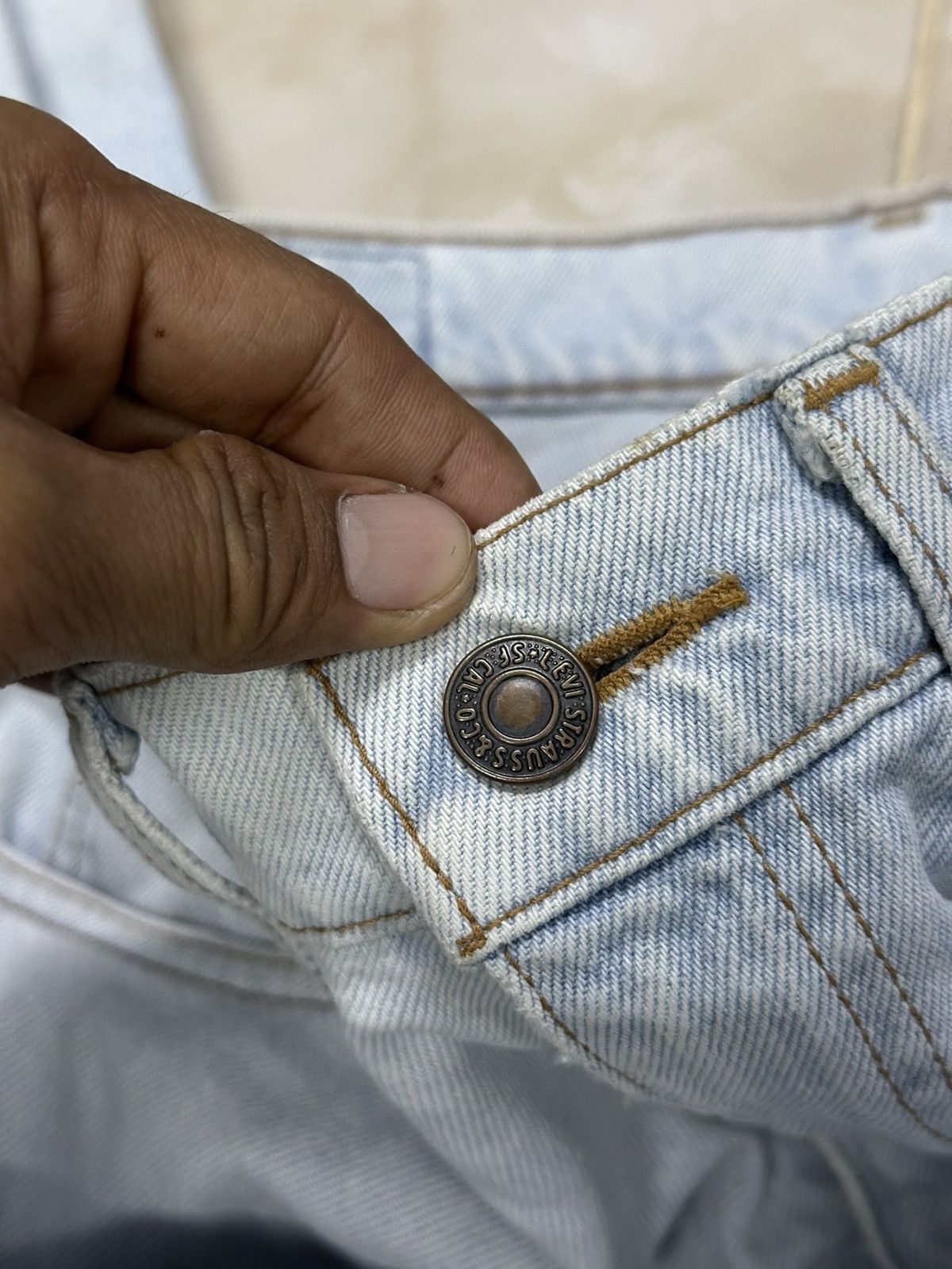 Levi's Vintage Y2k Levis Light Washed . Size US 30 / EU 46 - 4 Thumbnail