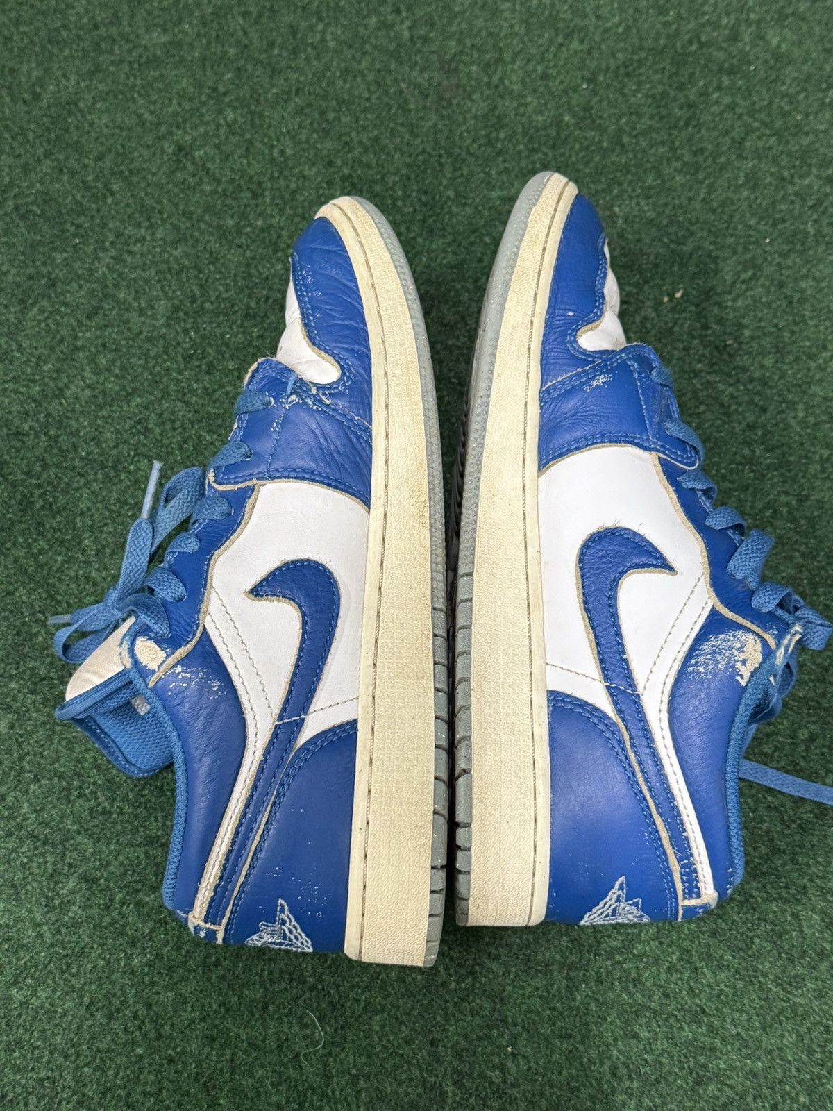 Jordan Brand Air Jordan 1 Retro Low SE Industrial Blue GS FN9137-141 Size US 6.5 / EU 39-40 - 4 Thumbnail
