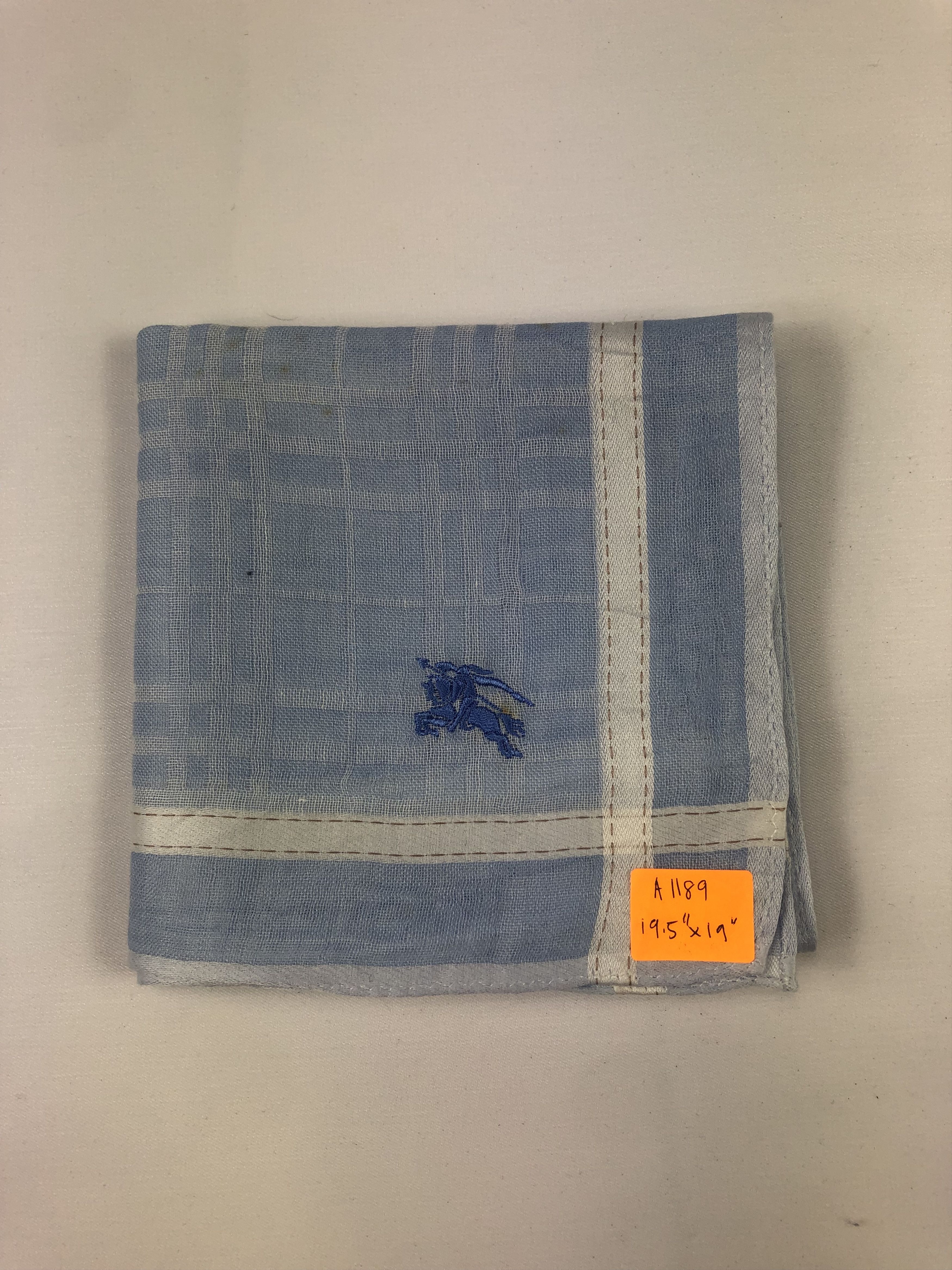 Burberry Burberry Handkerchief / Bandana / Neckerchief Size ONE SIZE - 9 Thumbnail