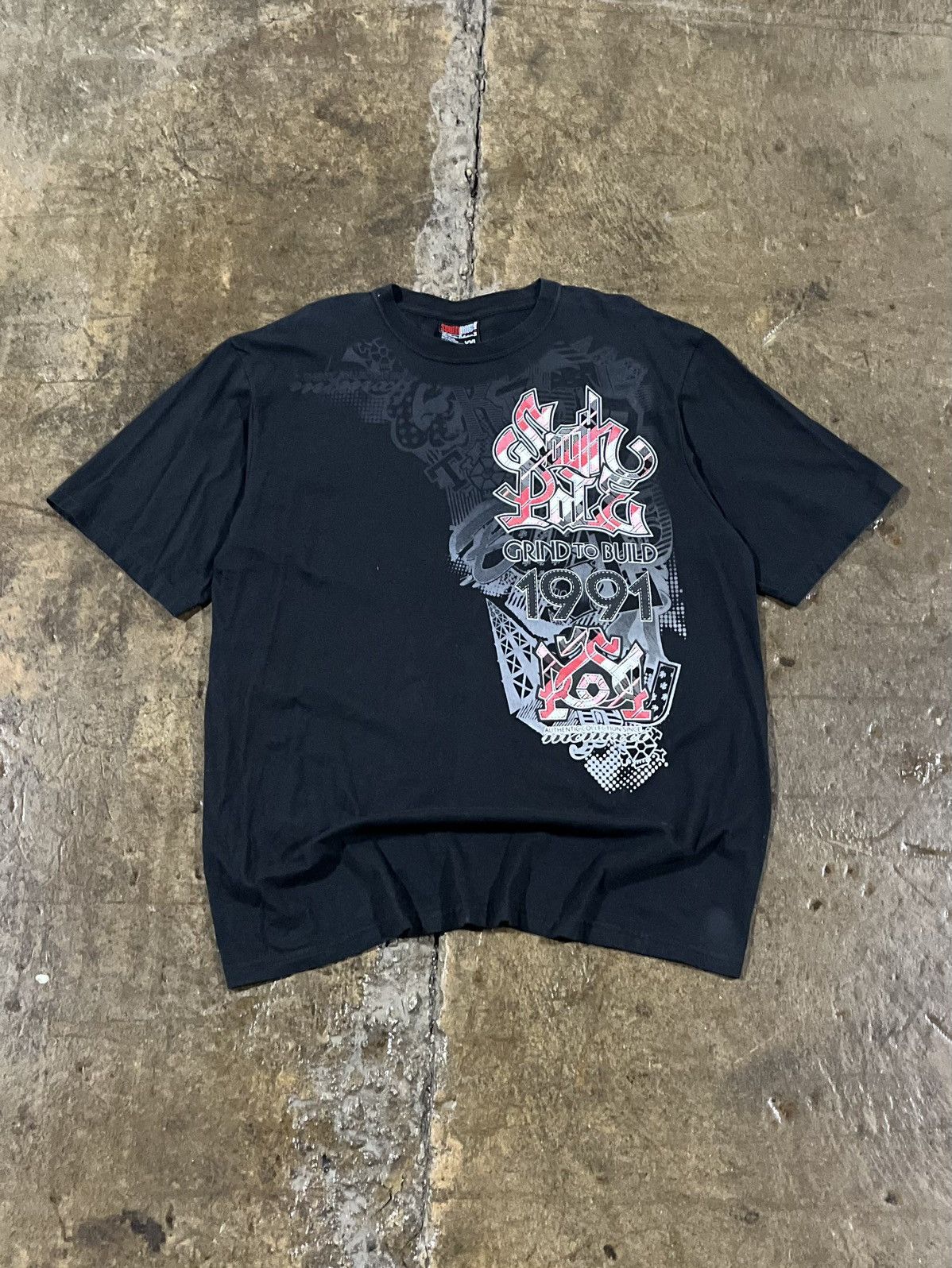 Affliction × Southpole × Vintage Crazy Y2K Southpole Skater Grunge Opium Punk Tee Shirt Size US XXL / EU 58 / 5 - 1 Thumbnail