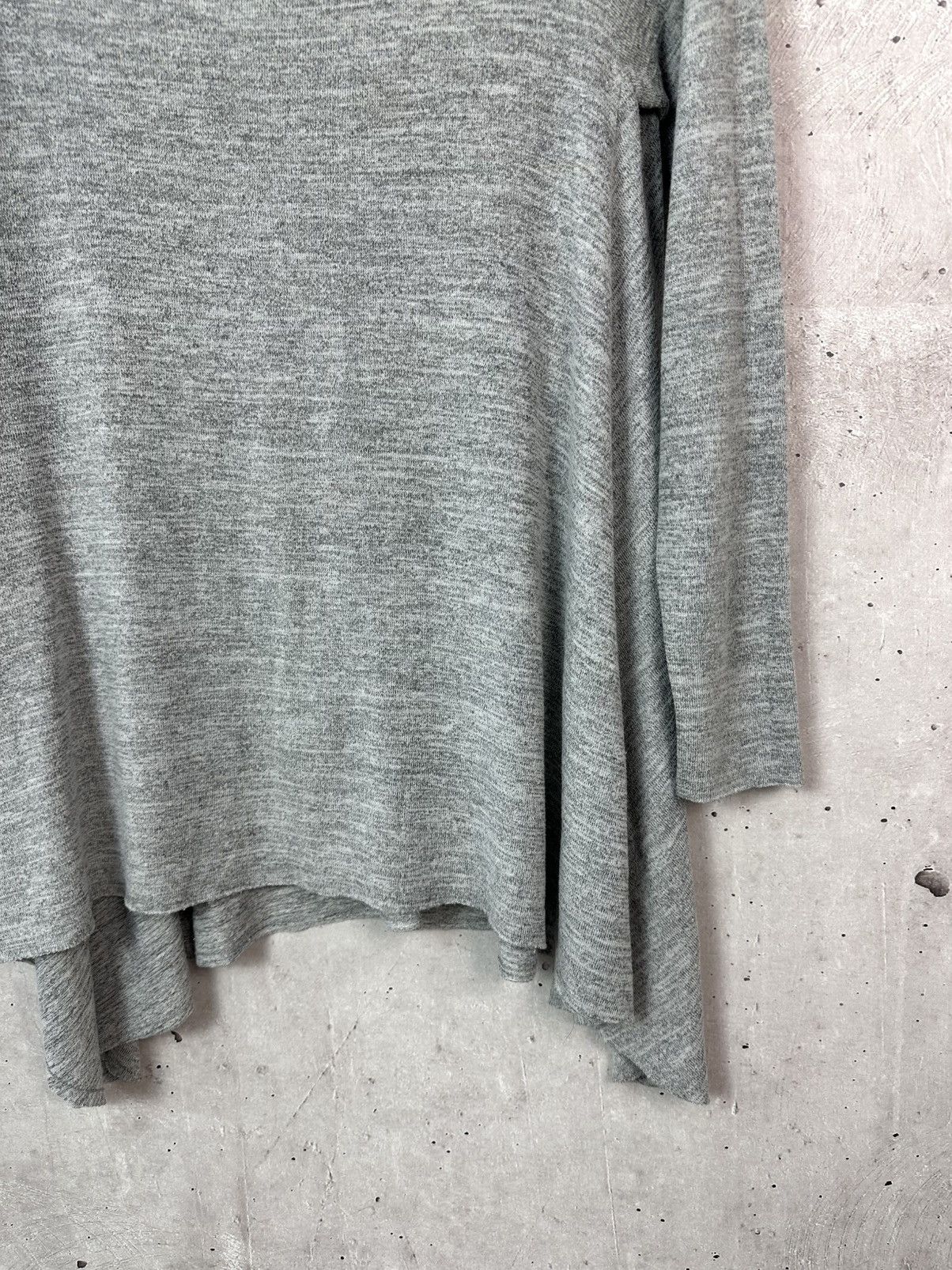 Helmut Lang Helmut Lang Grey Crew Neck Flared Women’s Jumper Size L / US 10 / IT 46 - 5 Thumbnail