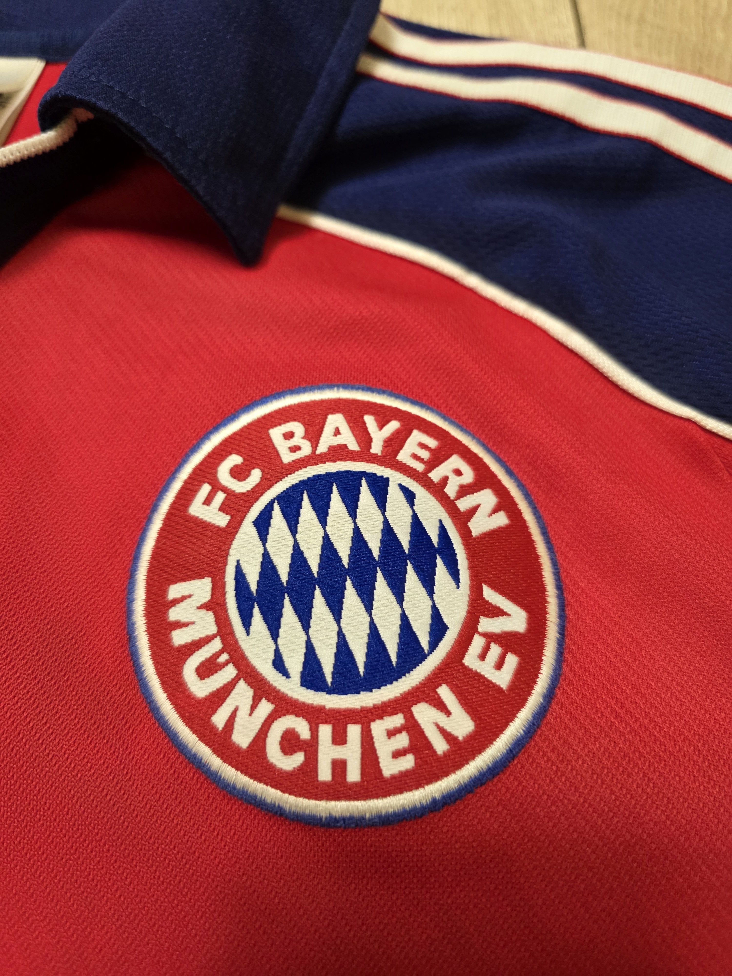 Adidas BAYERN MUNICH 1999 2001 HOME FOOTBALL SHIRT SOCCER JERSEY Size US M / EU 48-50 / 2 - 5 Thumbnail